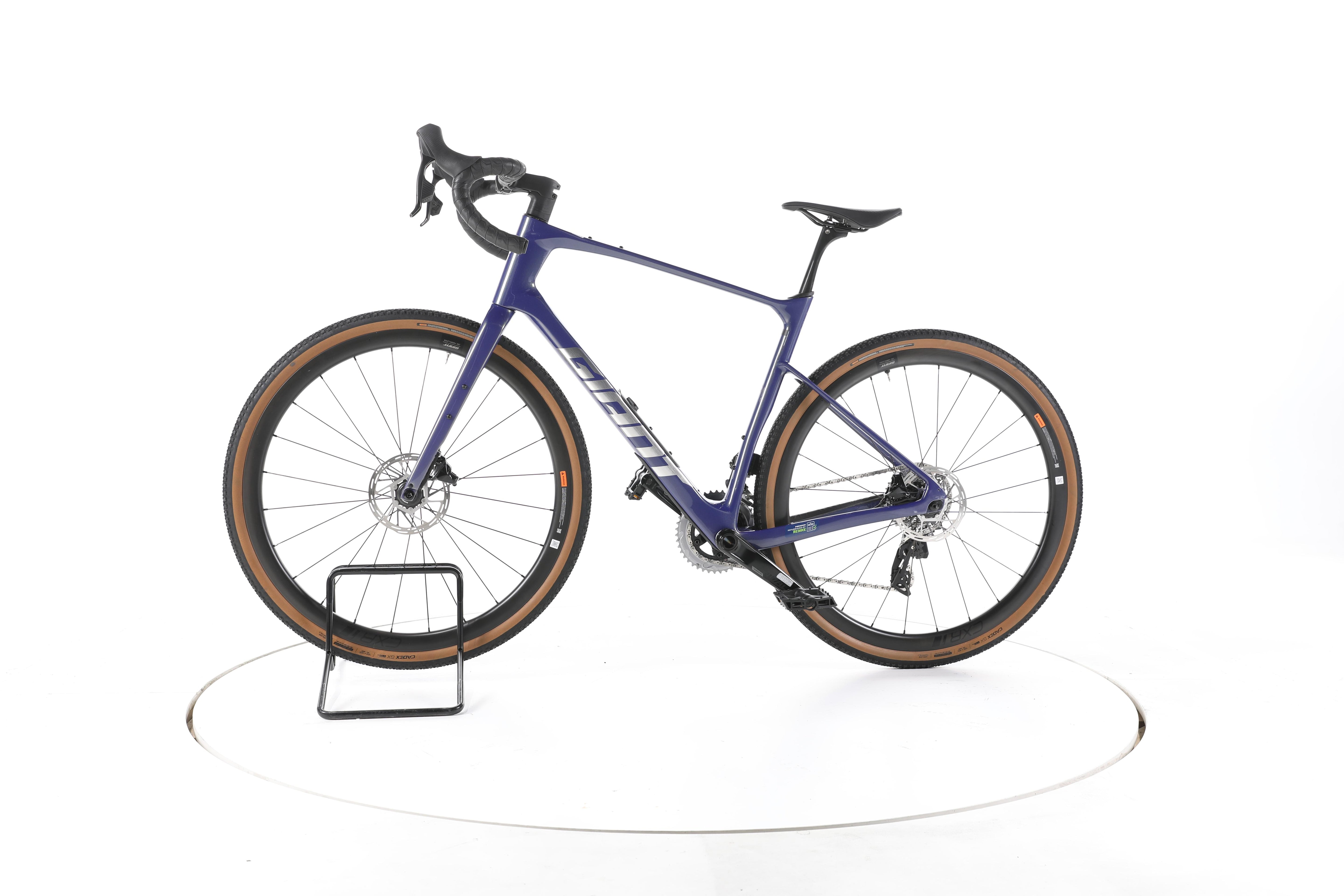 Giant Revolt Advanced Pro1 Gravelbike Carbon 2024 - Image 7