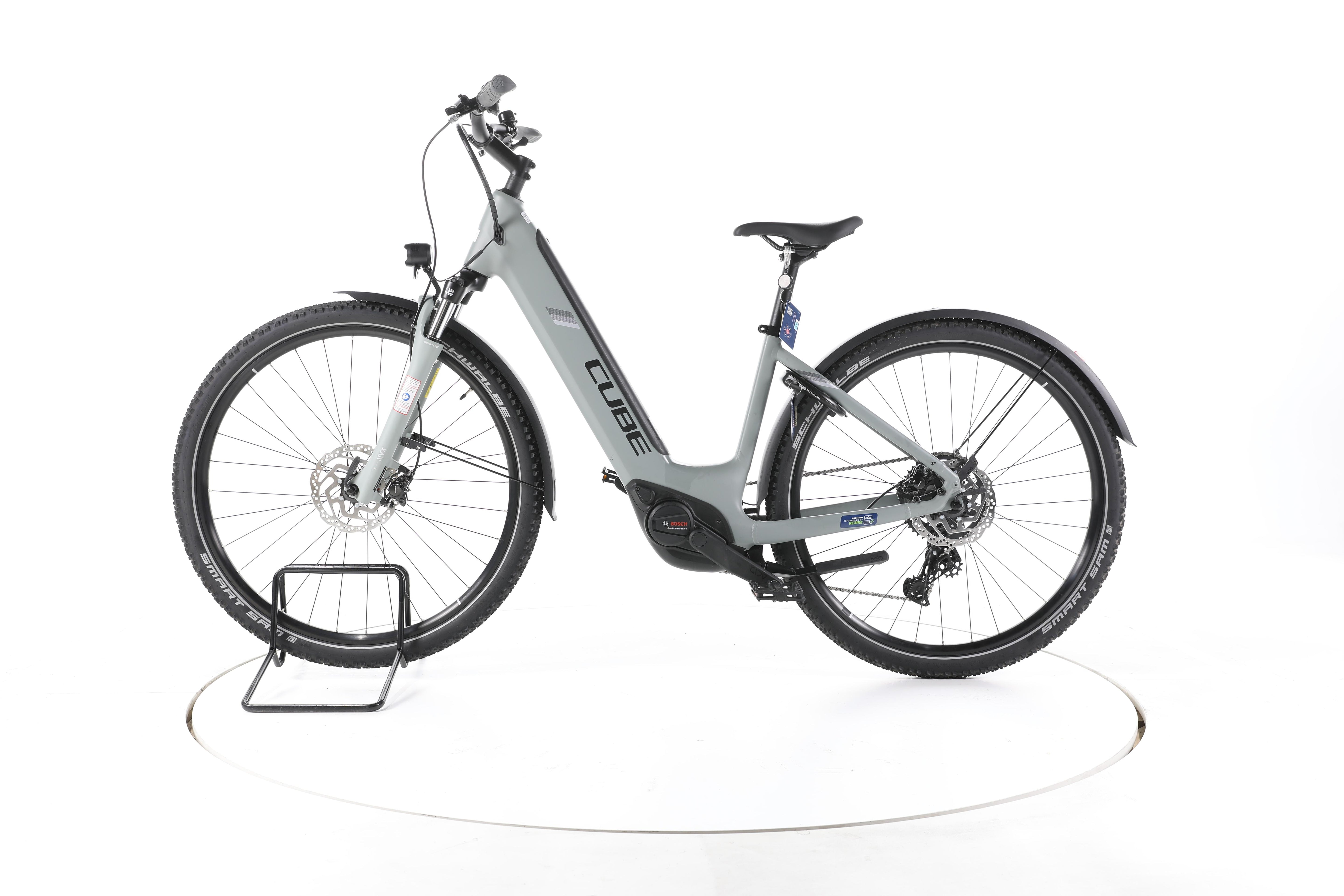 Cube Nuride Hybrid Performance 625 Allroad Trekking E-Bike Tiefeinsteiger 2025 - Image 7