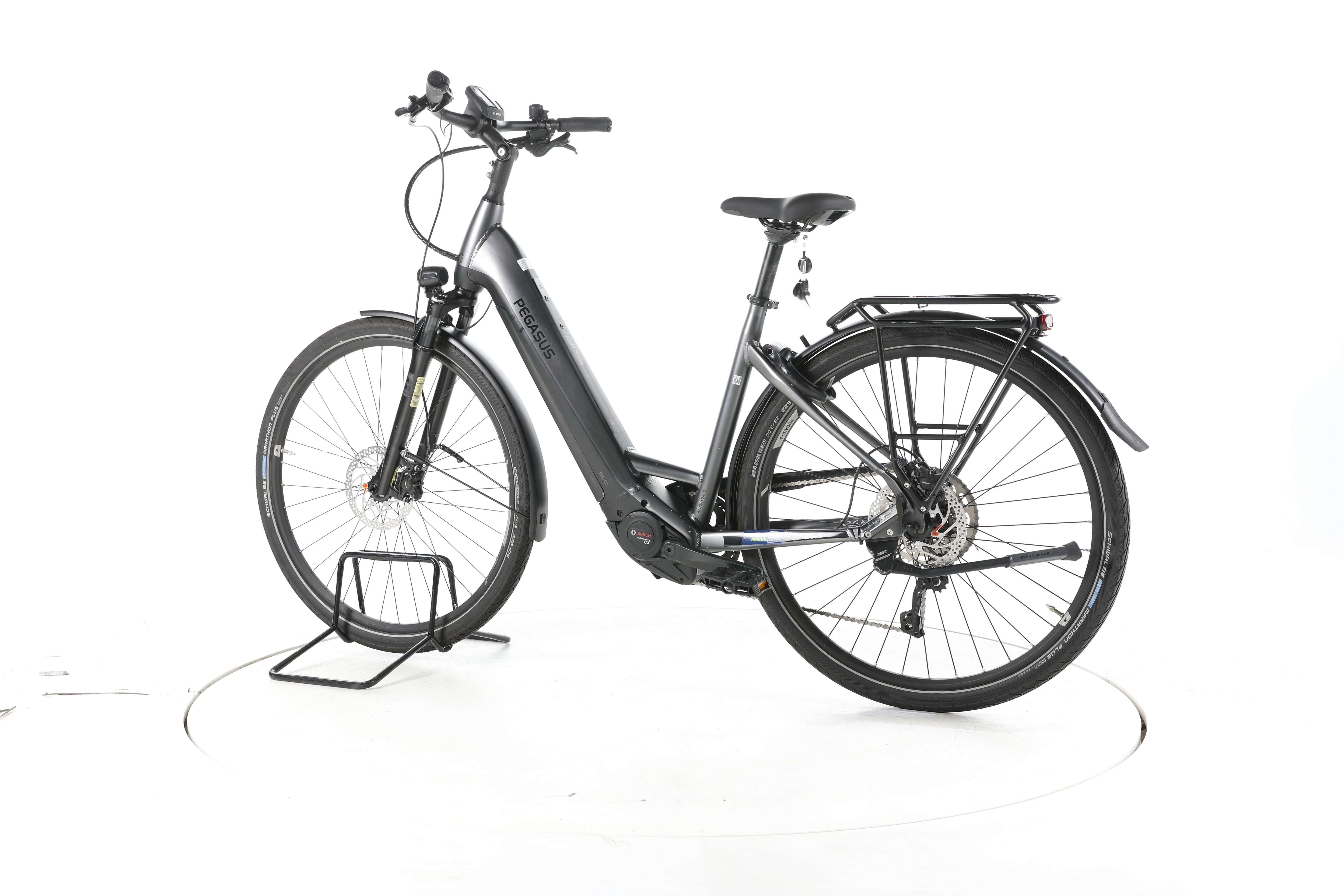 Pegasus Premio EVO 10 Lite Trekking E-Bike Tiefeinsteiger - Image 8