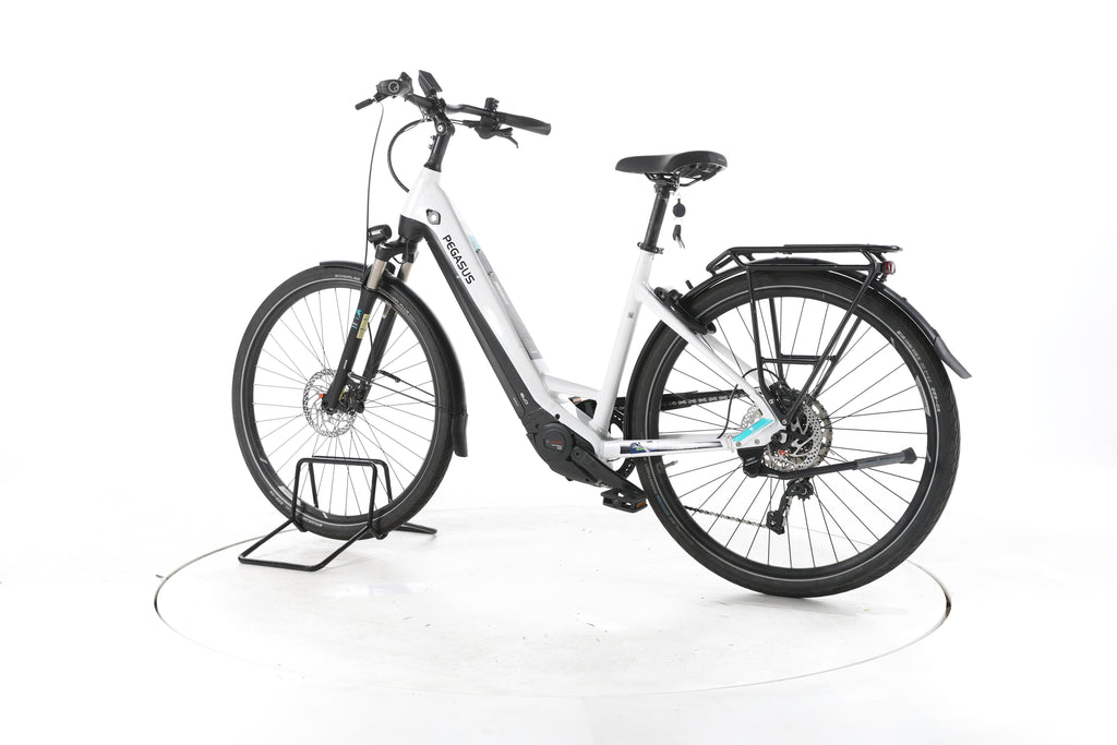Pegasus Premio EVO Lite Trekking E-Bike Tiefeinsteiger - Image 8