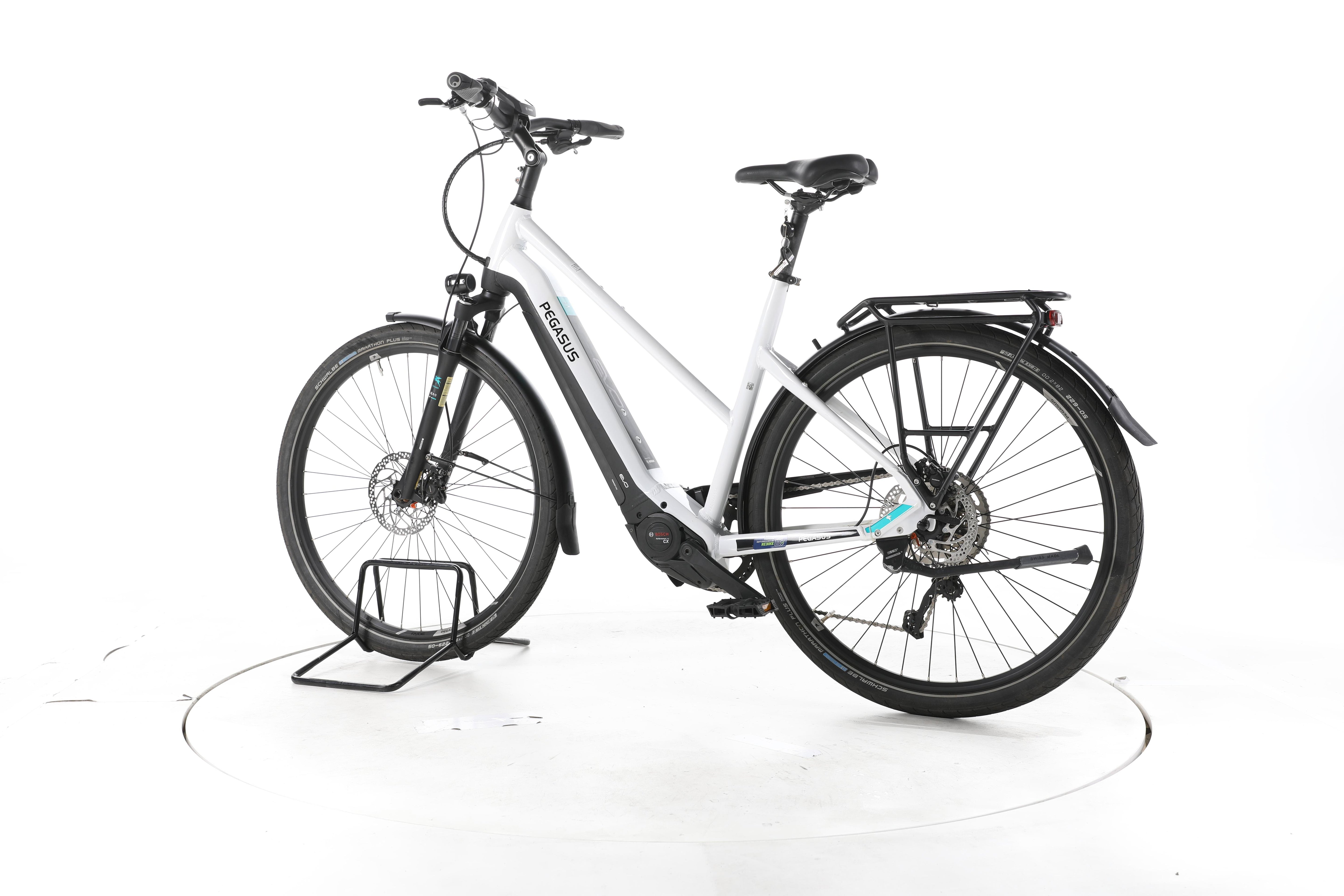 Pegasus Premio EVO Lite Comfort Trekking E-Bike - Image 8