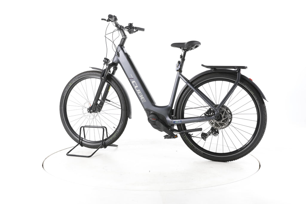 Cube Touring Hybrid Pro Trekking E-Bike Tiefeinsteiger 2024 - Image 8