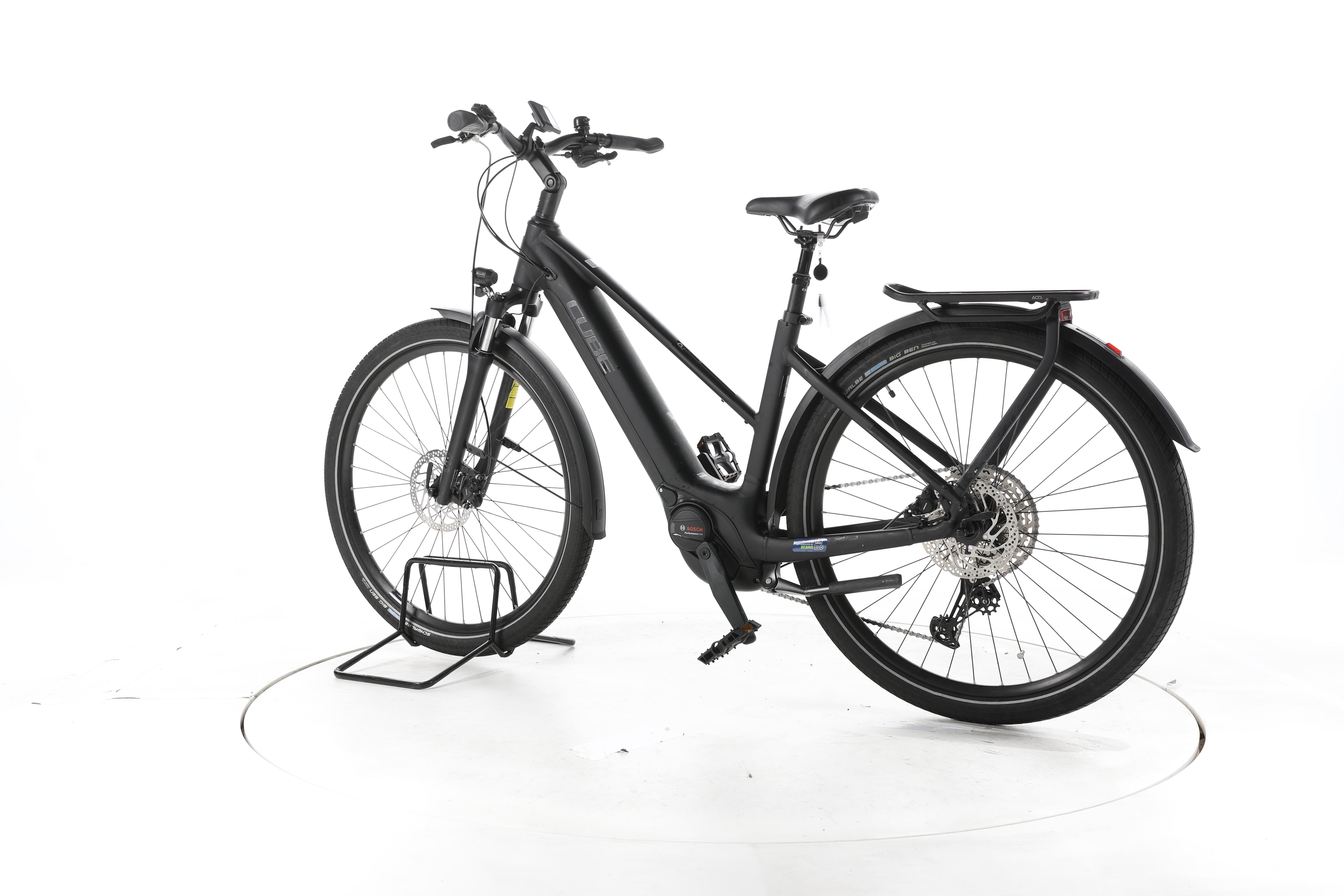 Cube Touring Hybrit Pro Trekking E-Bike - Image 8