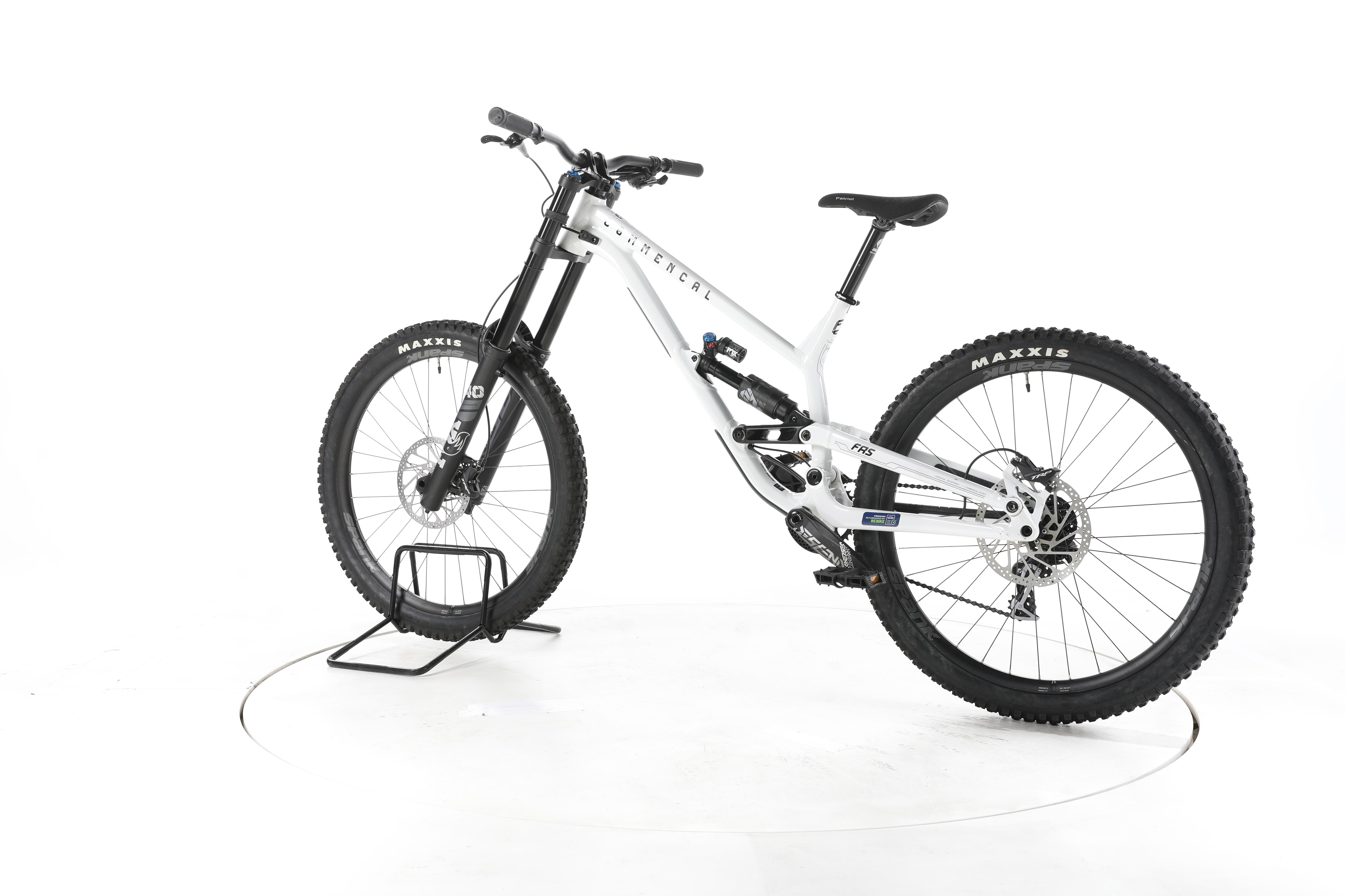 Commencal FRS ESSENTIAL Fahrrad Fully - Image 8