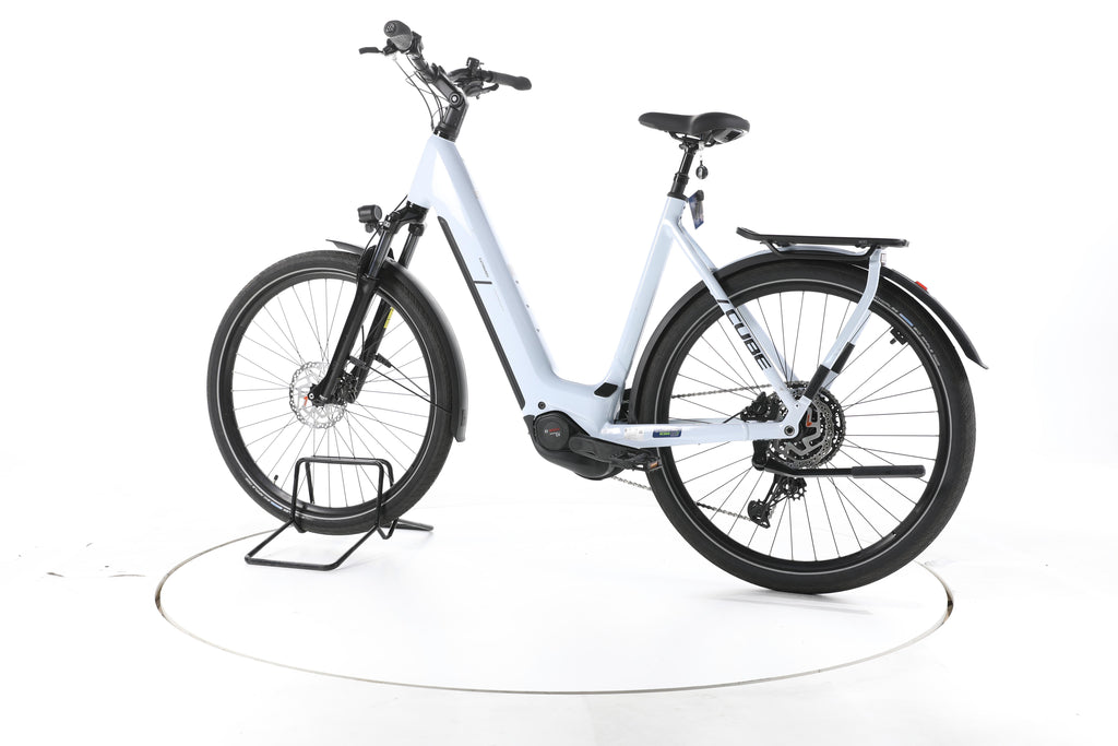 Cube Kathmandu Hybrid ONE Trekking E-Bike Tiefeinsteiger 2025 - Image 8