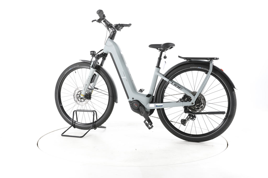 Cube Kathmandu Hybrid EX Trekking E-Bike Tiefeinsteiger 2025 - Image 8