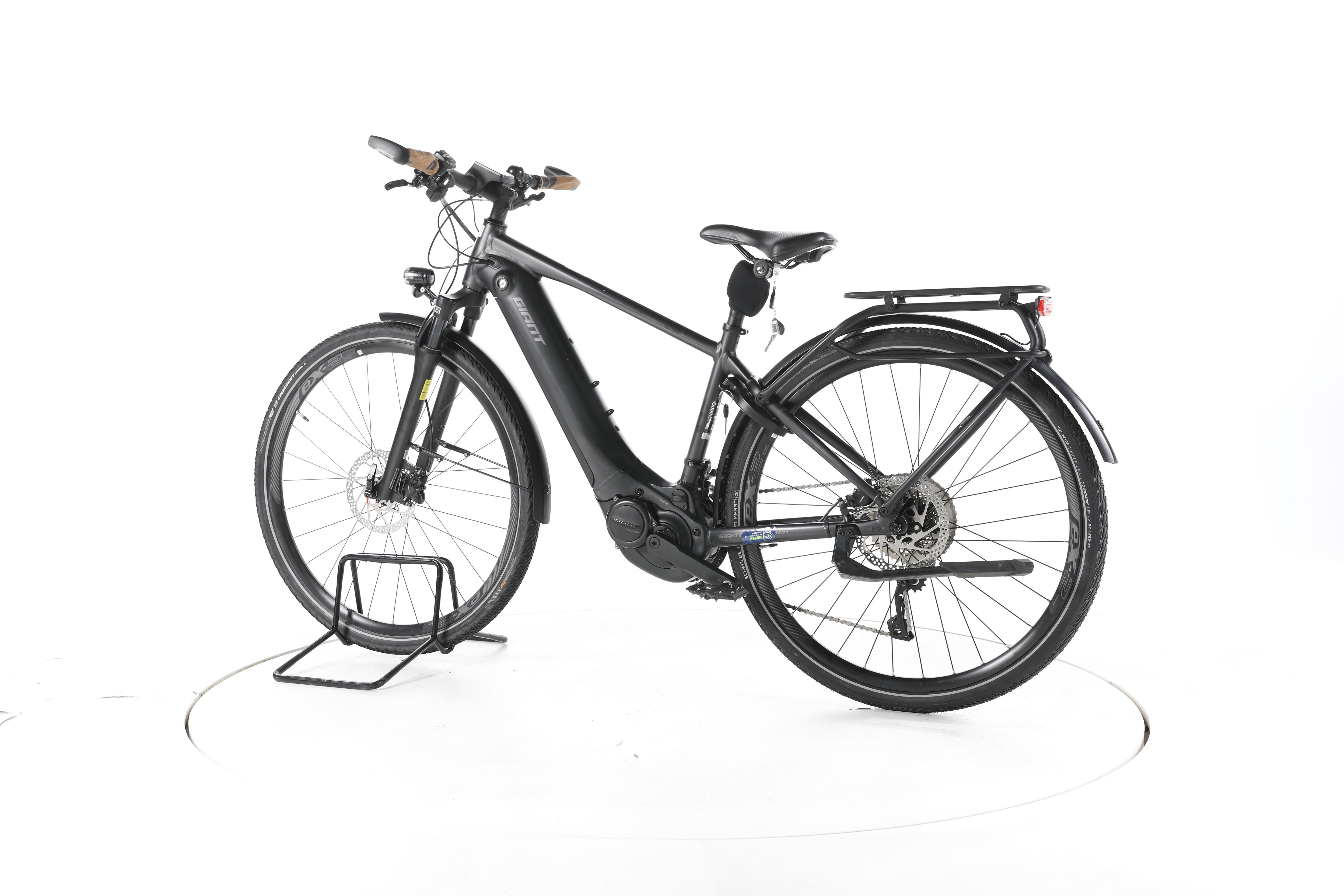Giant Explore E+ 1 Trekking E-Bike - Image 8