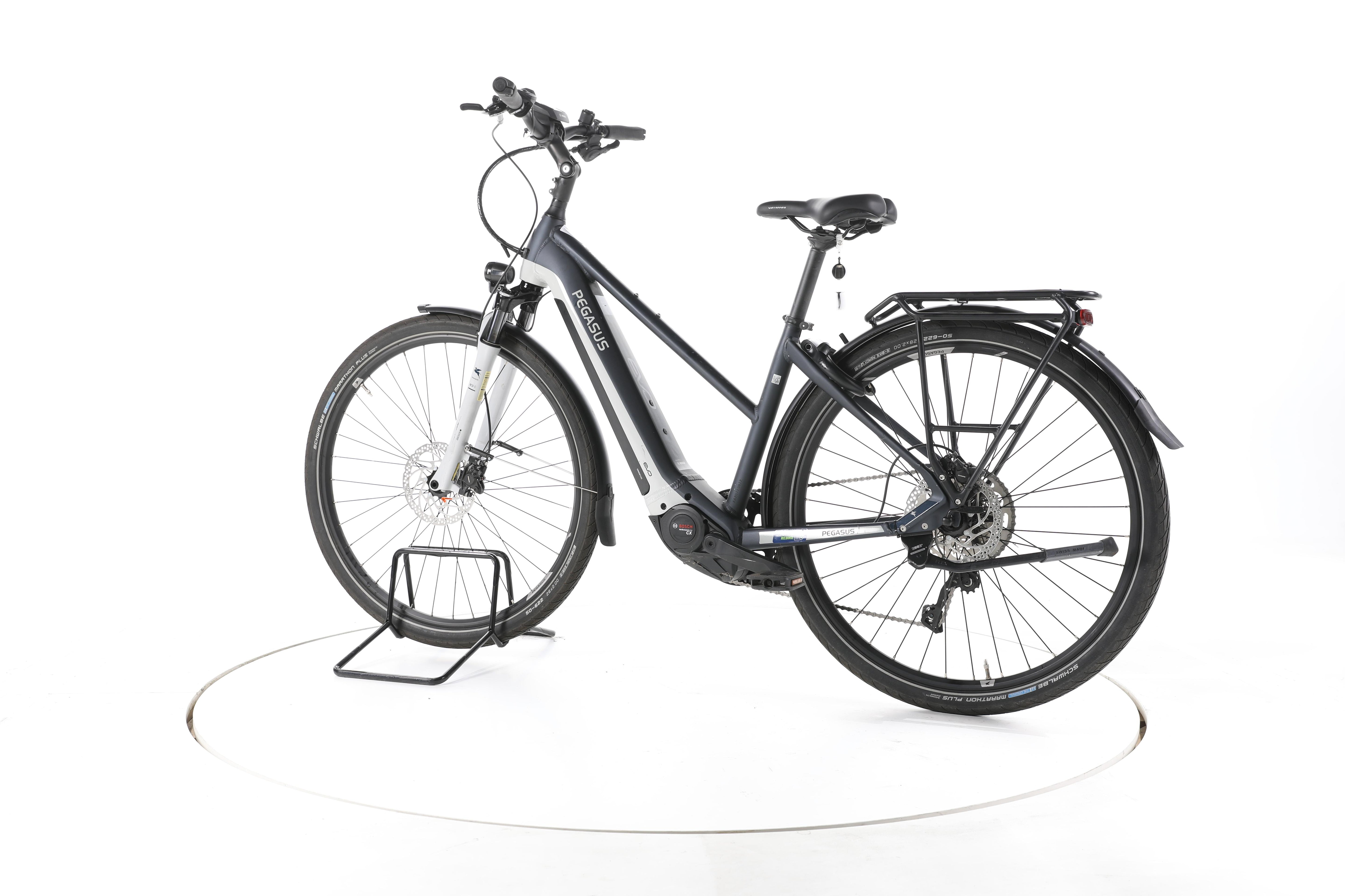 Pegasus Premio Evo 10 Lite Trekking E-Bike - Image 8