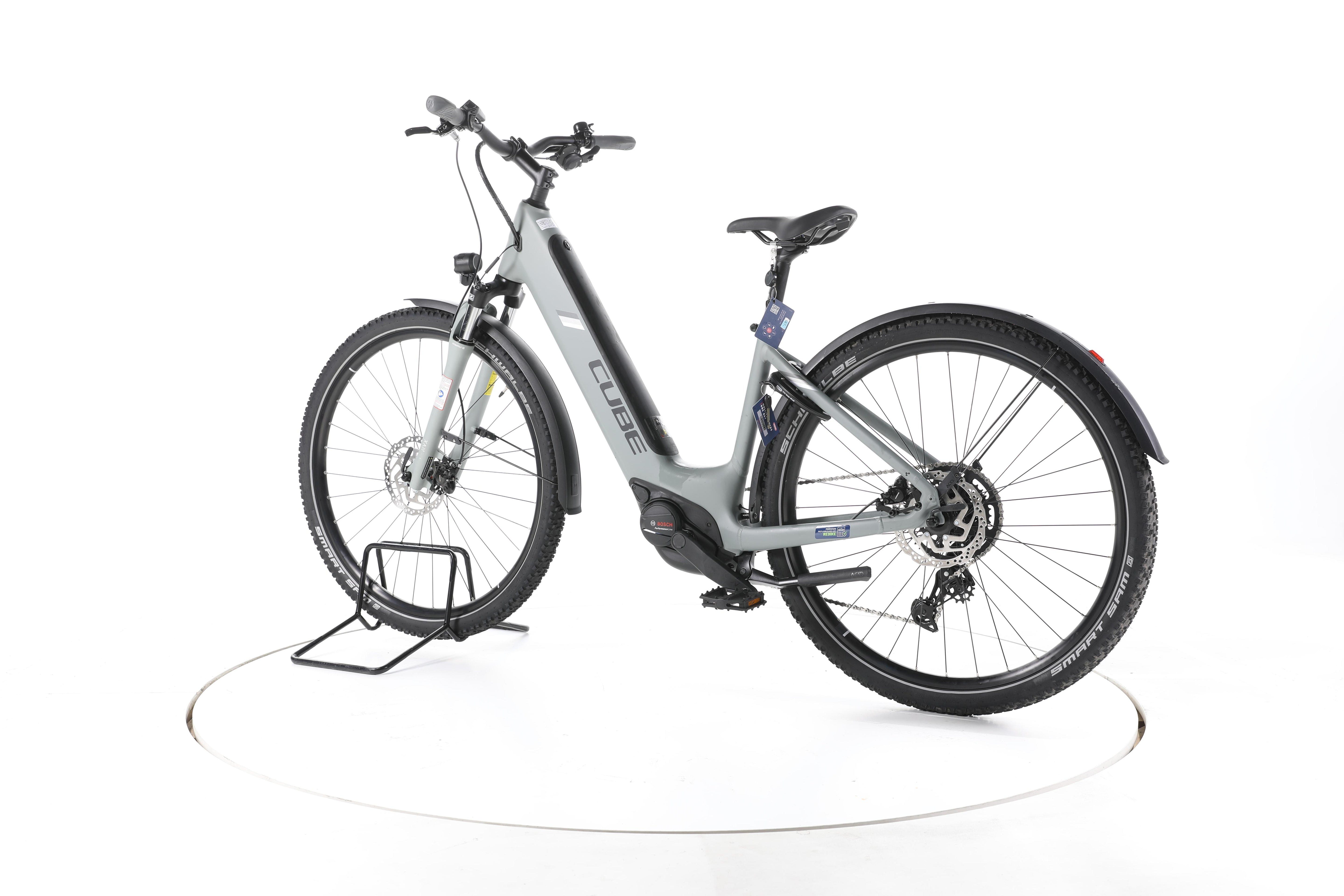 Cube Nuride Hybrid Performance 625 Allroad Trekking E-Bike Tiefeinsteiger 2025 - Image 8