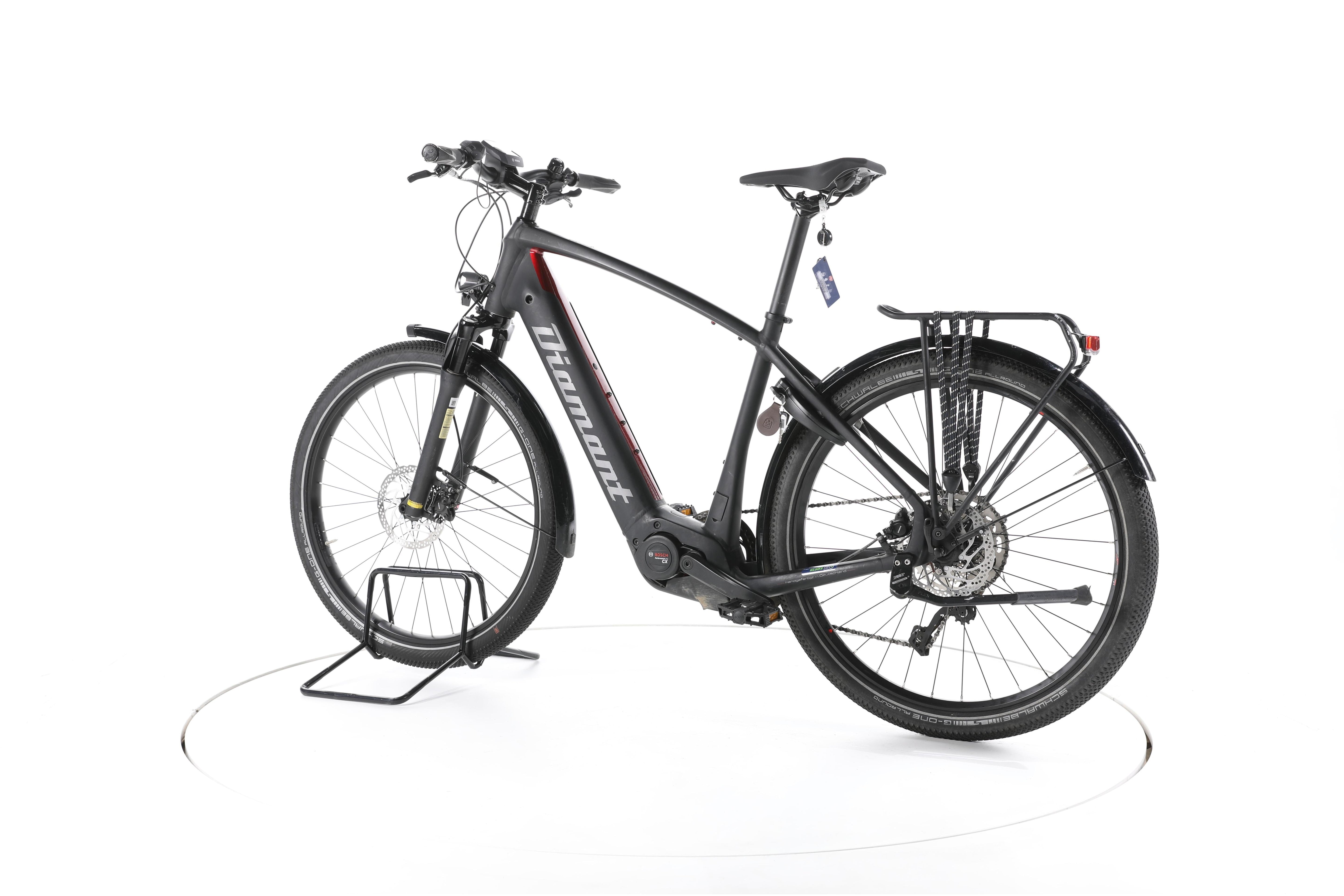 Diamant Zouma Deluxe+ Trekking E-Bike - Image 8