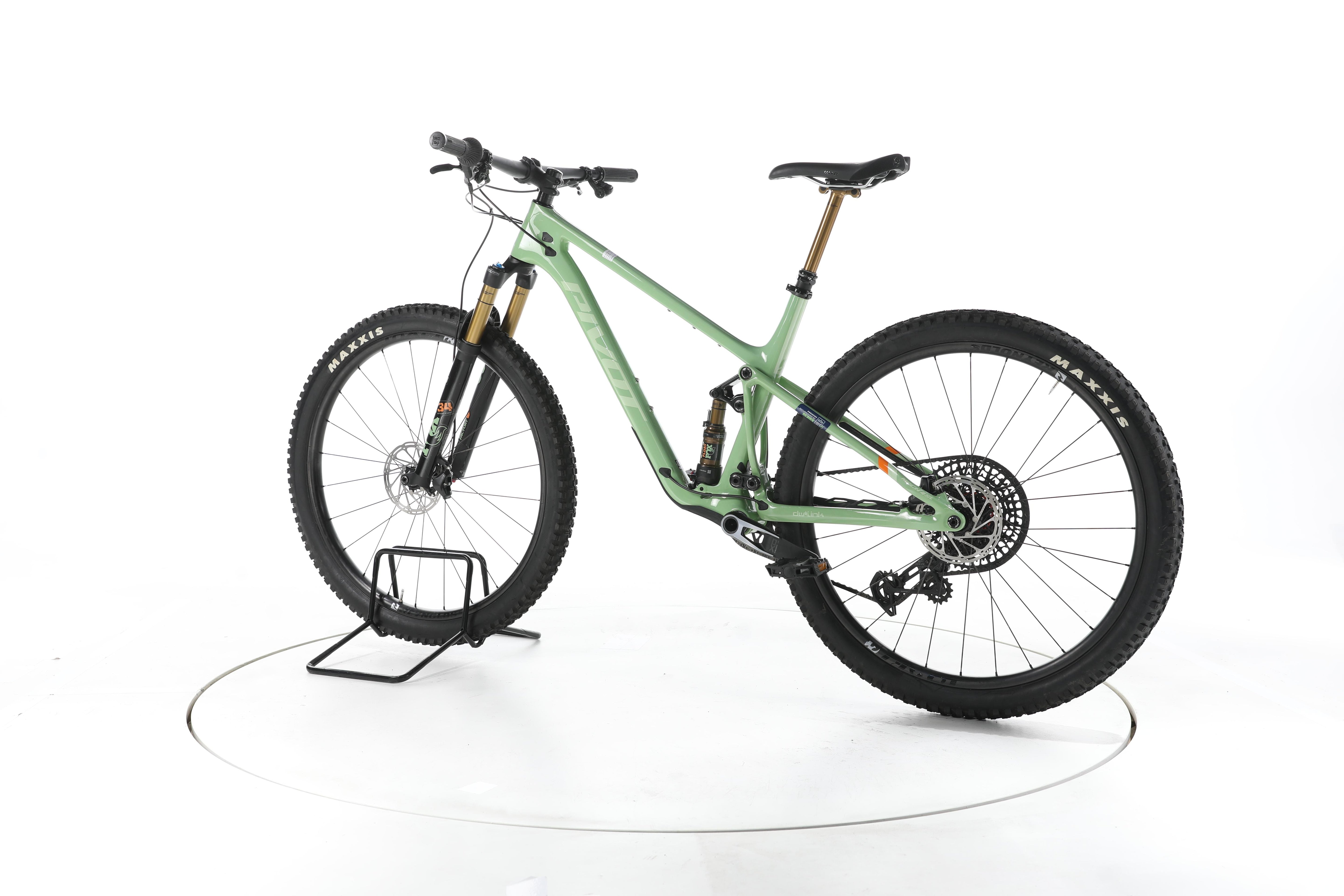 Pivot Cycles Mach 4 SL Fahrrad Fully - Image 8
