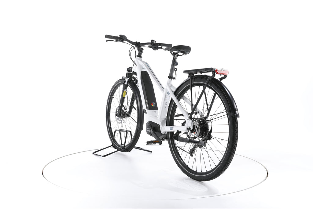 Carver Route E.410 Trekking E-Bike - Image 9