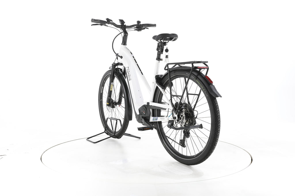 Pegasus Premio Evo 11 40 Years Trekking E-Bike - Image 9