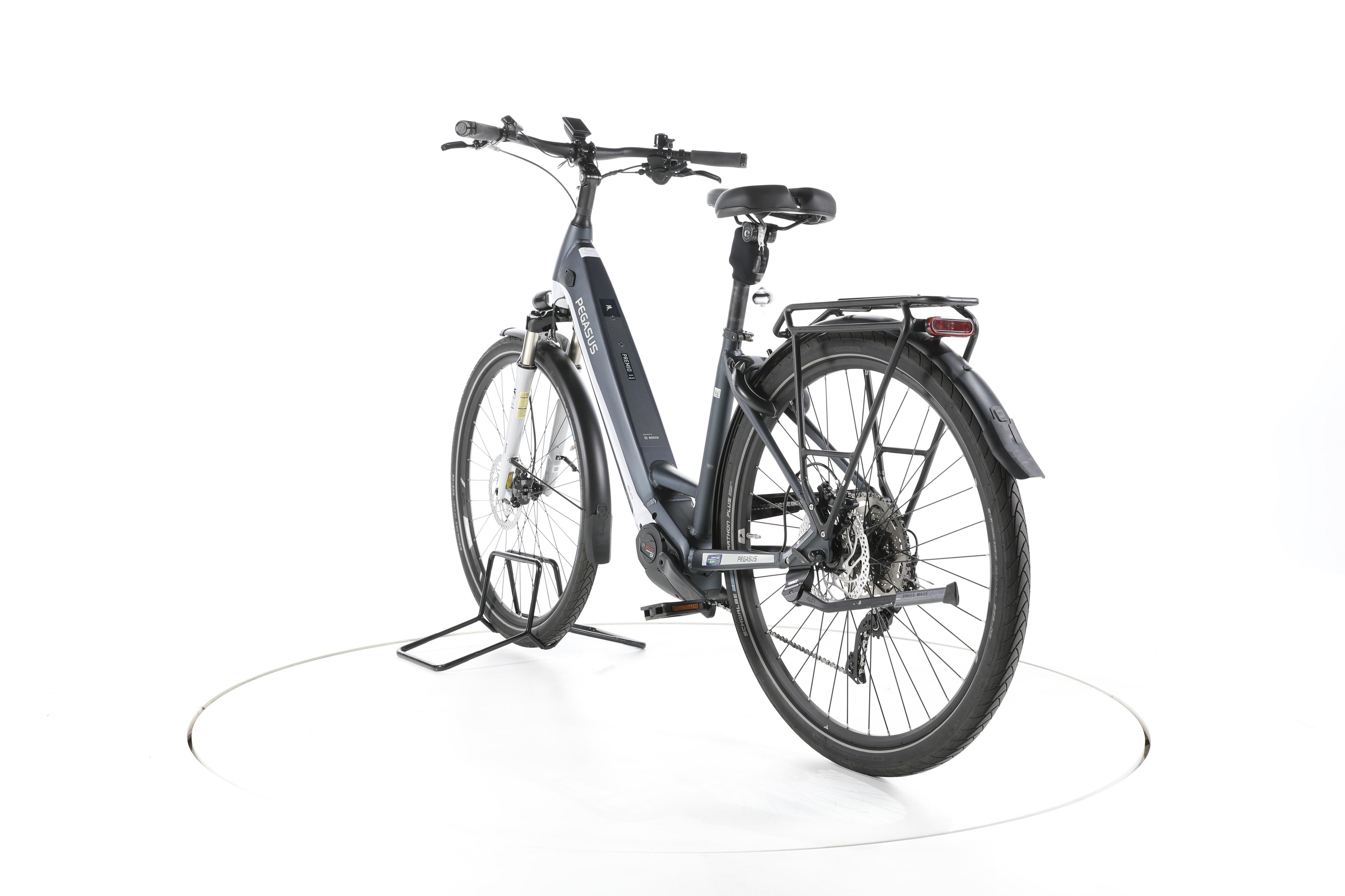 Pegasus Premio EVO 10 Lite Trekking E-Bike Tiefeinsteiger - Image 9
