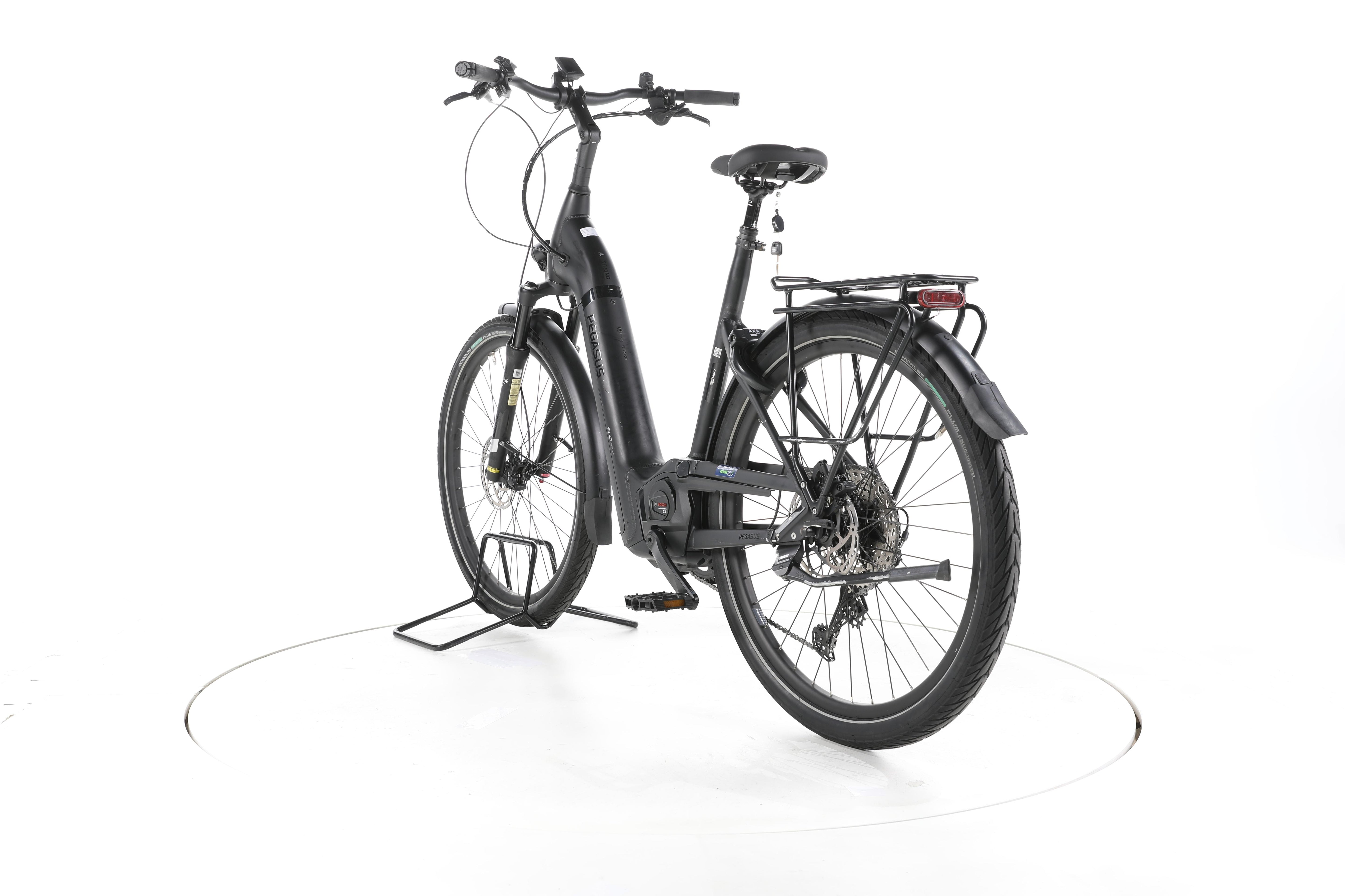 Pegasus Strong Evo 12 Lite Trekking E-Bike Tiefeinsteiger - Image 9