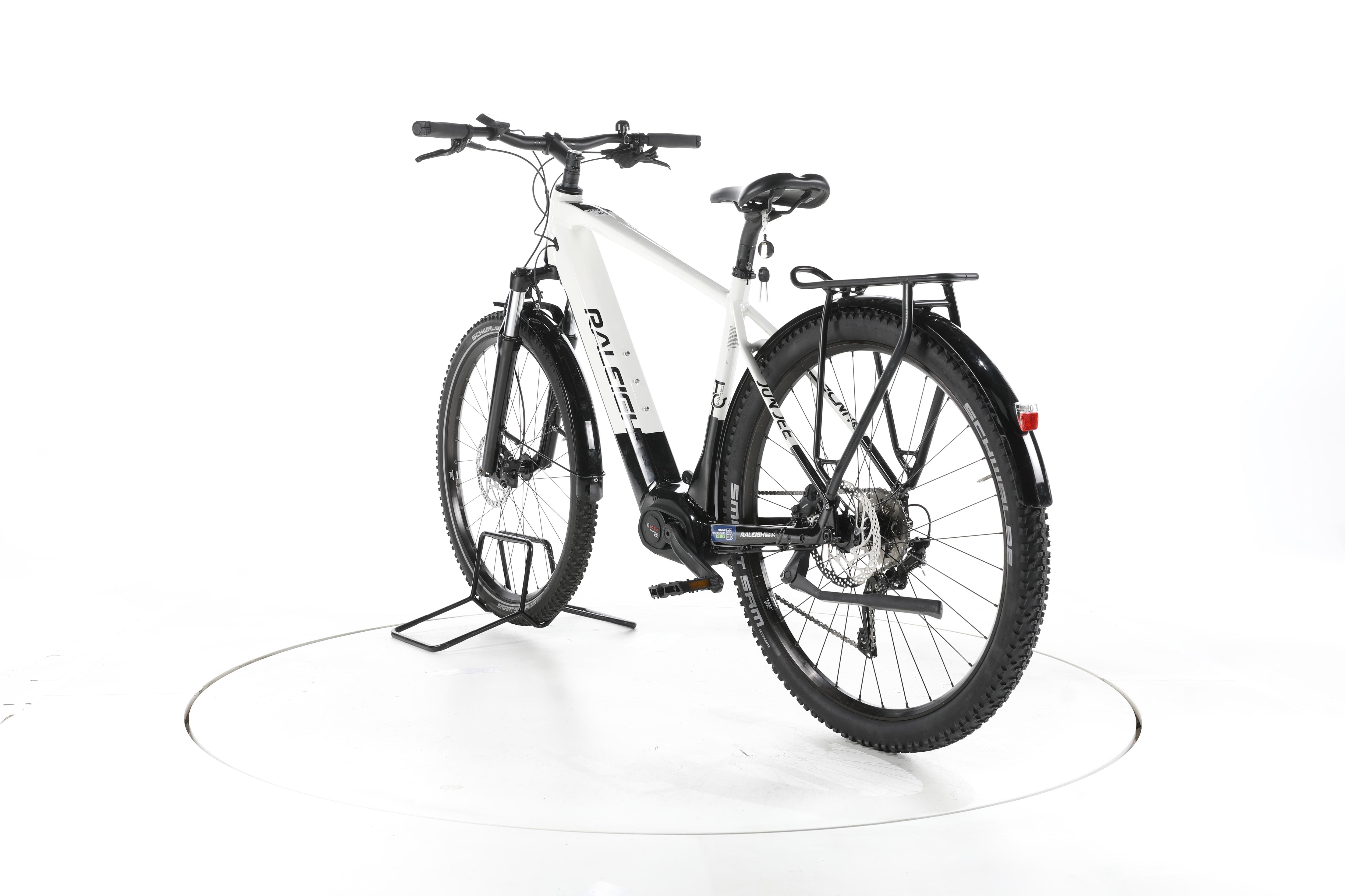 Raleigh Dundee 10 Trekking E-Bike - Image 9