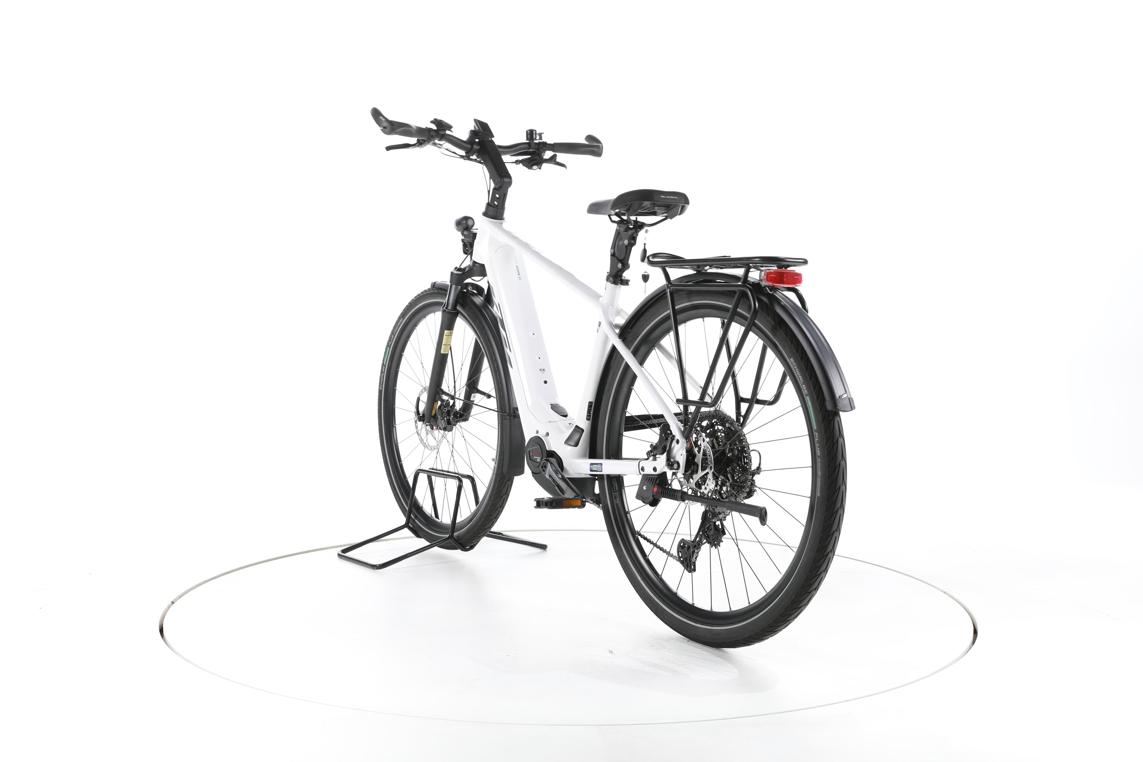 KTM Macina Style 720 Trekking E-Bike - Image 9