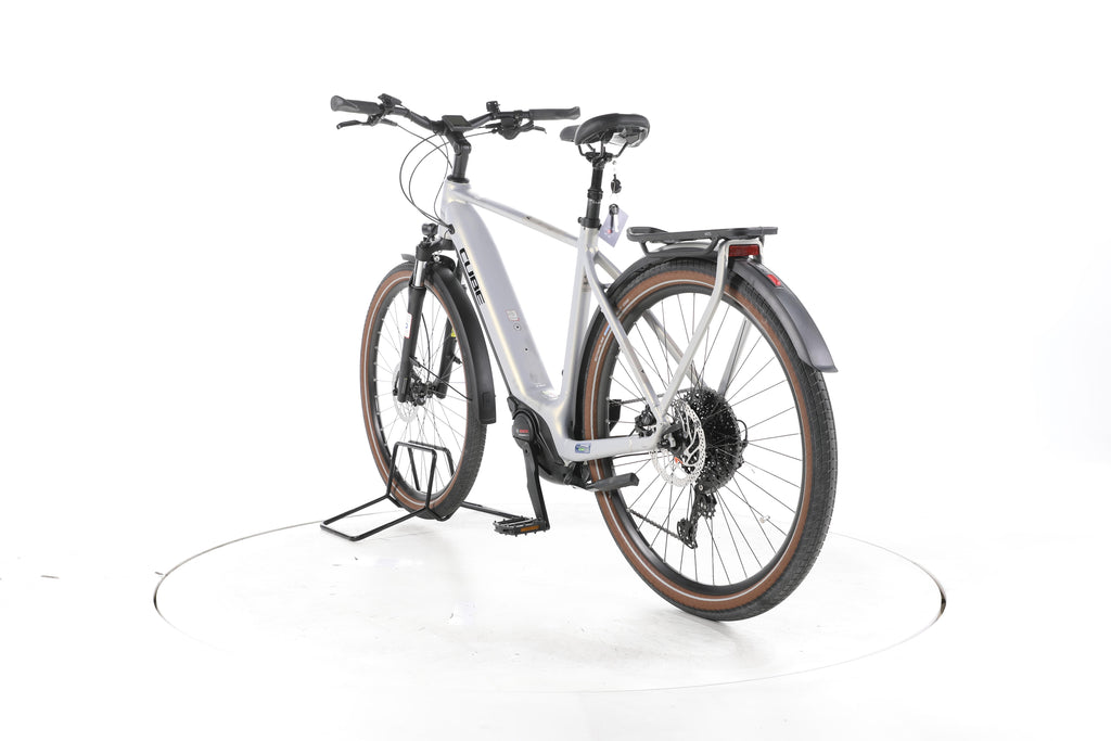 Cube Touring Hybrid Pro Trekking E-Bike - Image 9