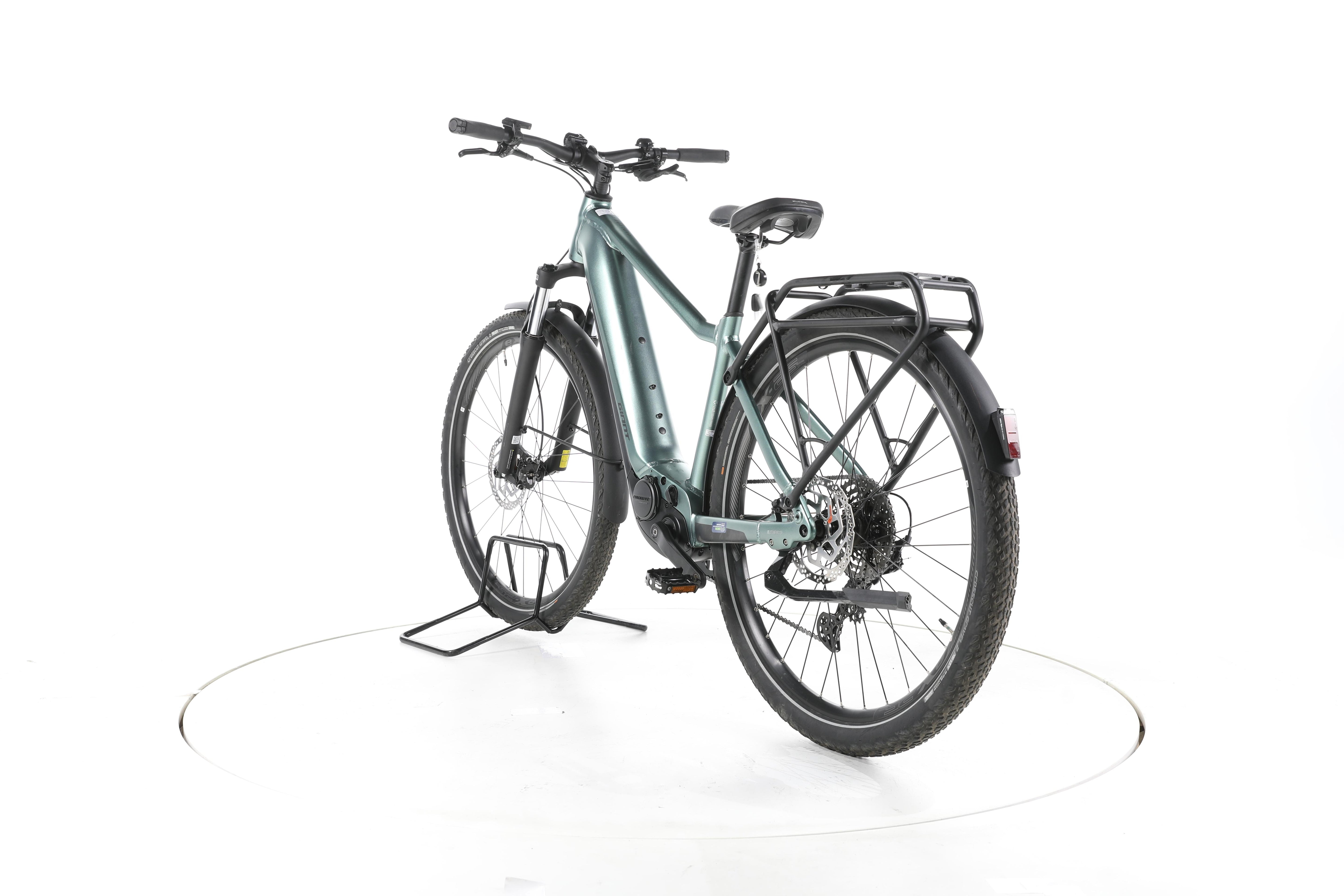 Giant Explore E+ 1 Trekking E-Bike - Image 9