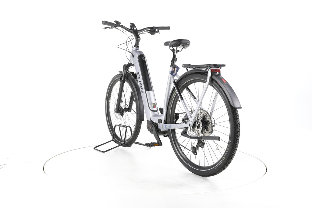 Cube Kathmandu Hybrid SLX Trekking E-Bike Tiefeinsteiger - Image 9