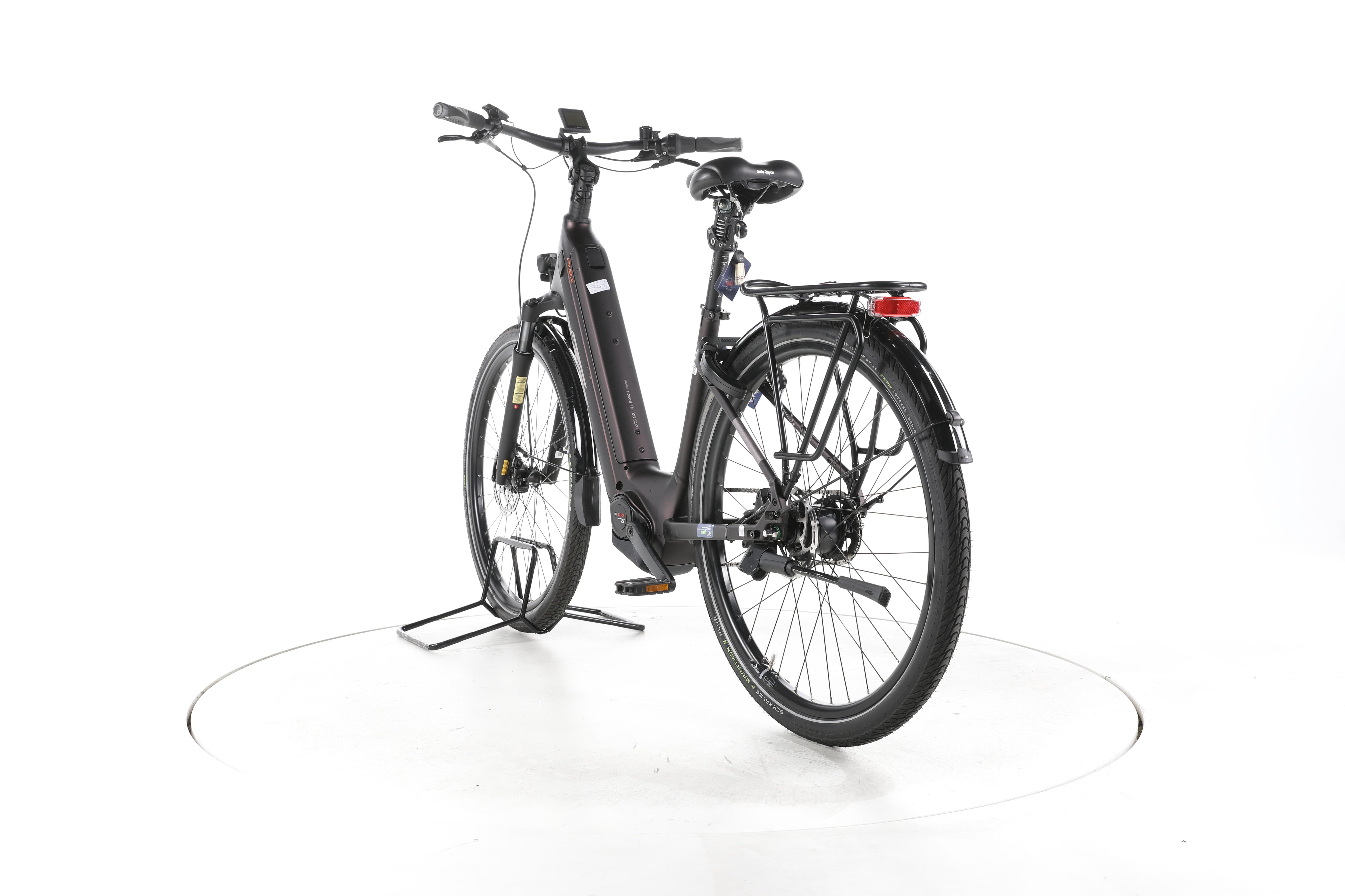 KTM Macina City 820 XL City E-Bike Tiefeinsteiger 2025 - Image 9