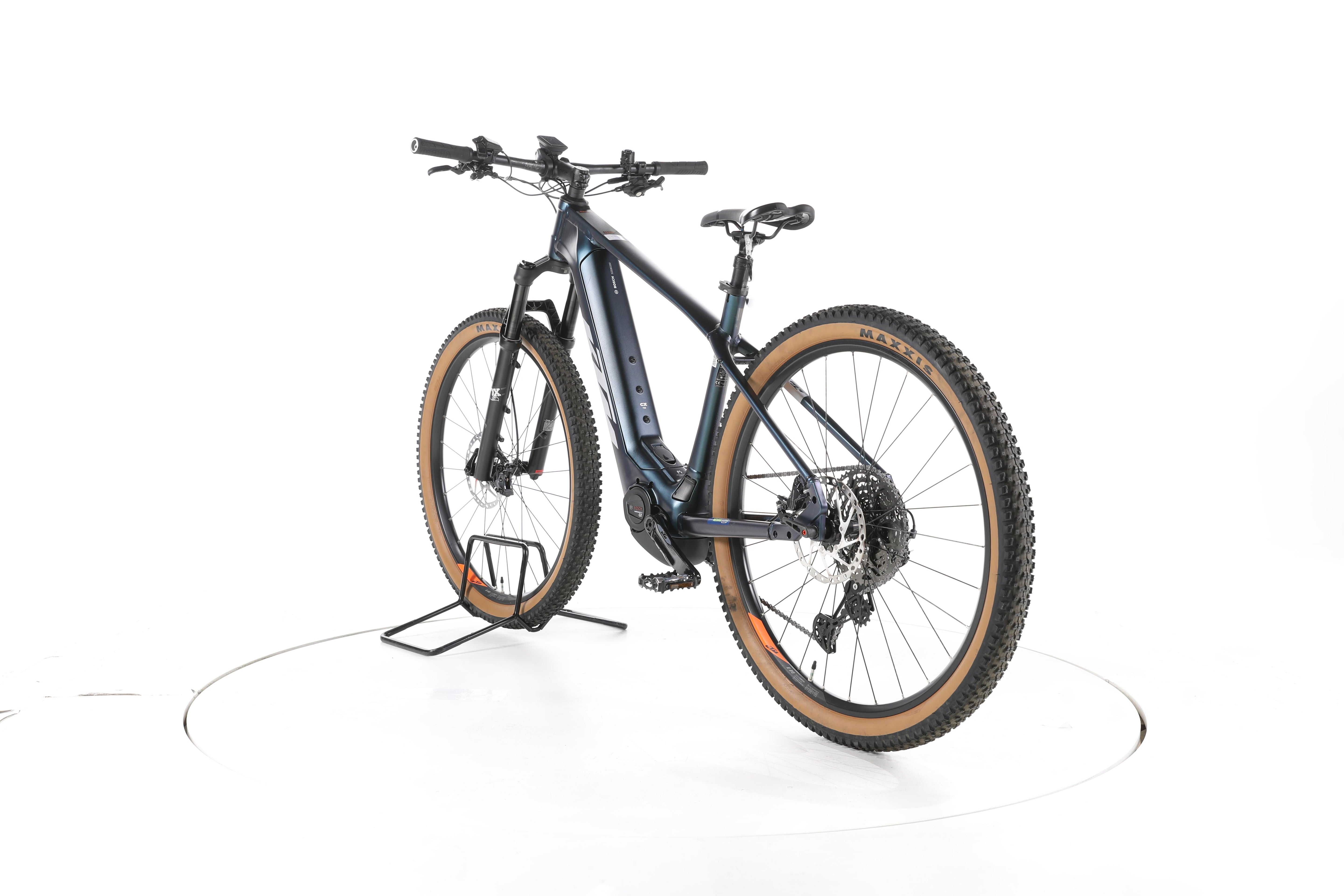 KTM MACINA TEAM 791 E-Bike 2024 - Image 9
