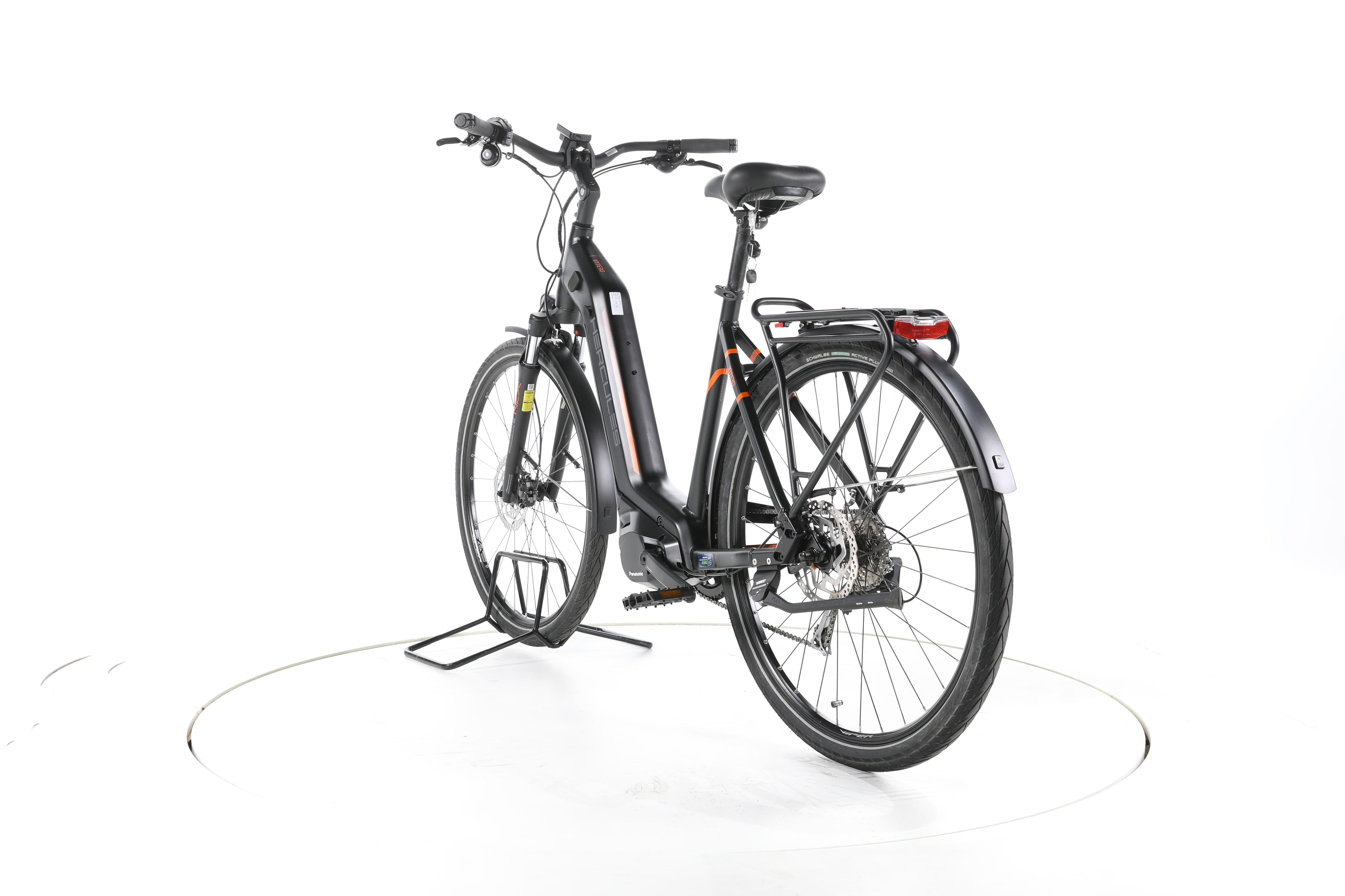 Hercules Intero Trekking E-Bike Tiefeinsteiger - Image 9
