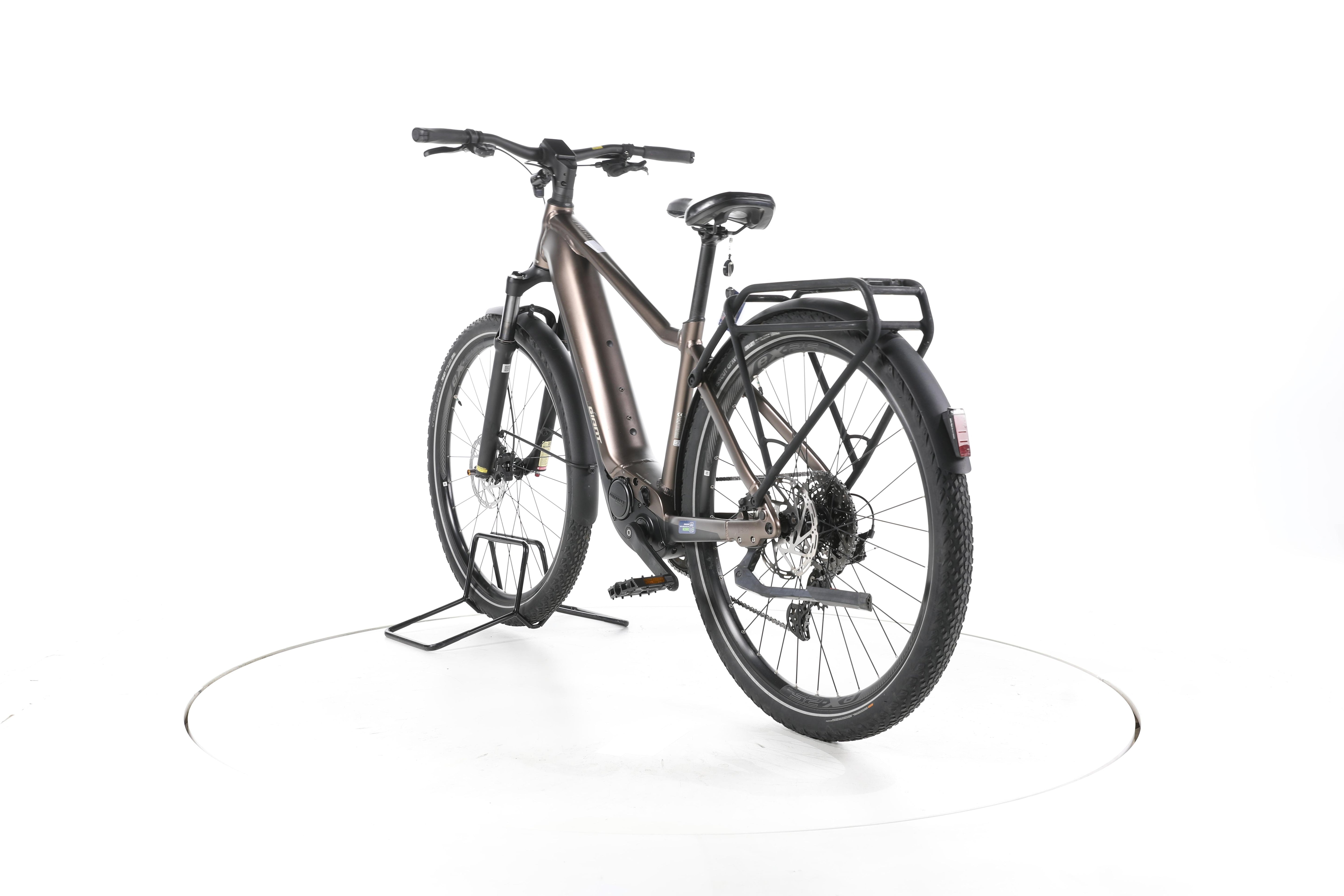 Giant Explore E+ Pro 1 Trekking E-Bike - Image 9
