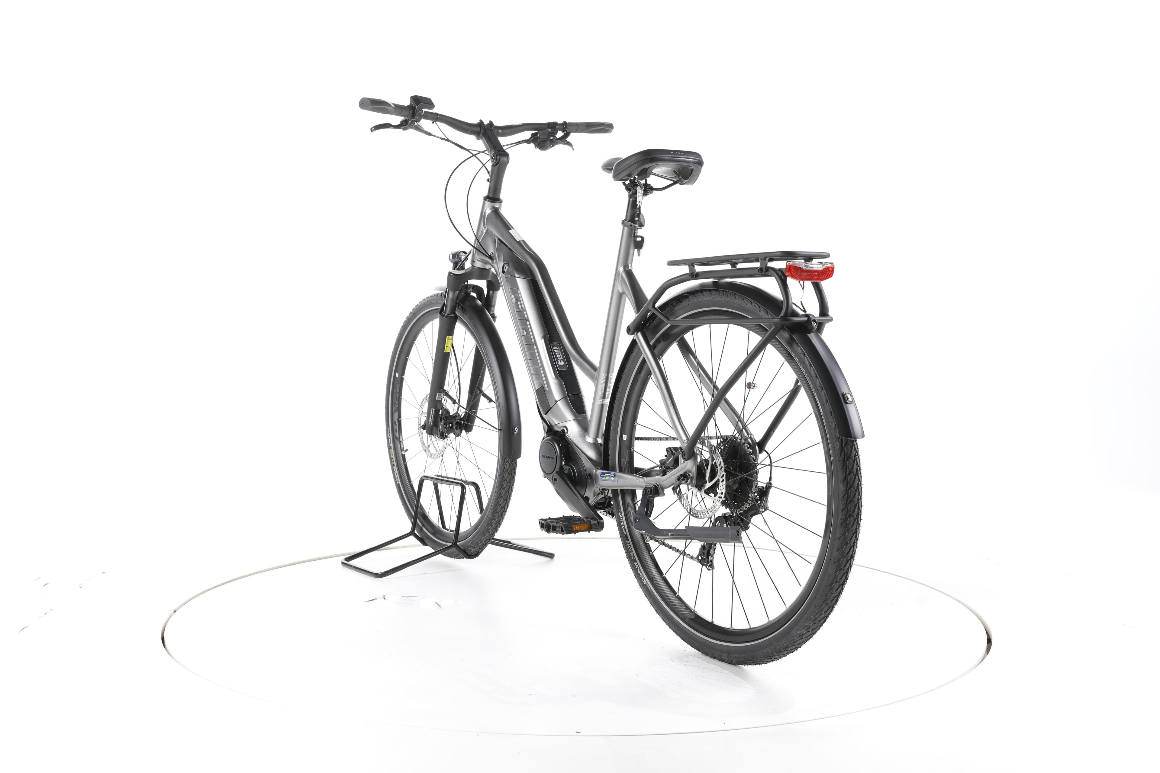 Giant Explore E+ 3 STA Trekking E-Bike - Image 9