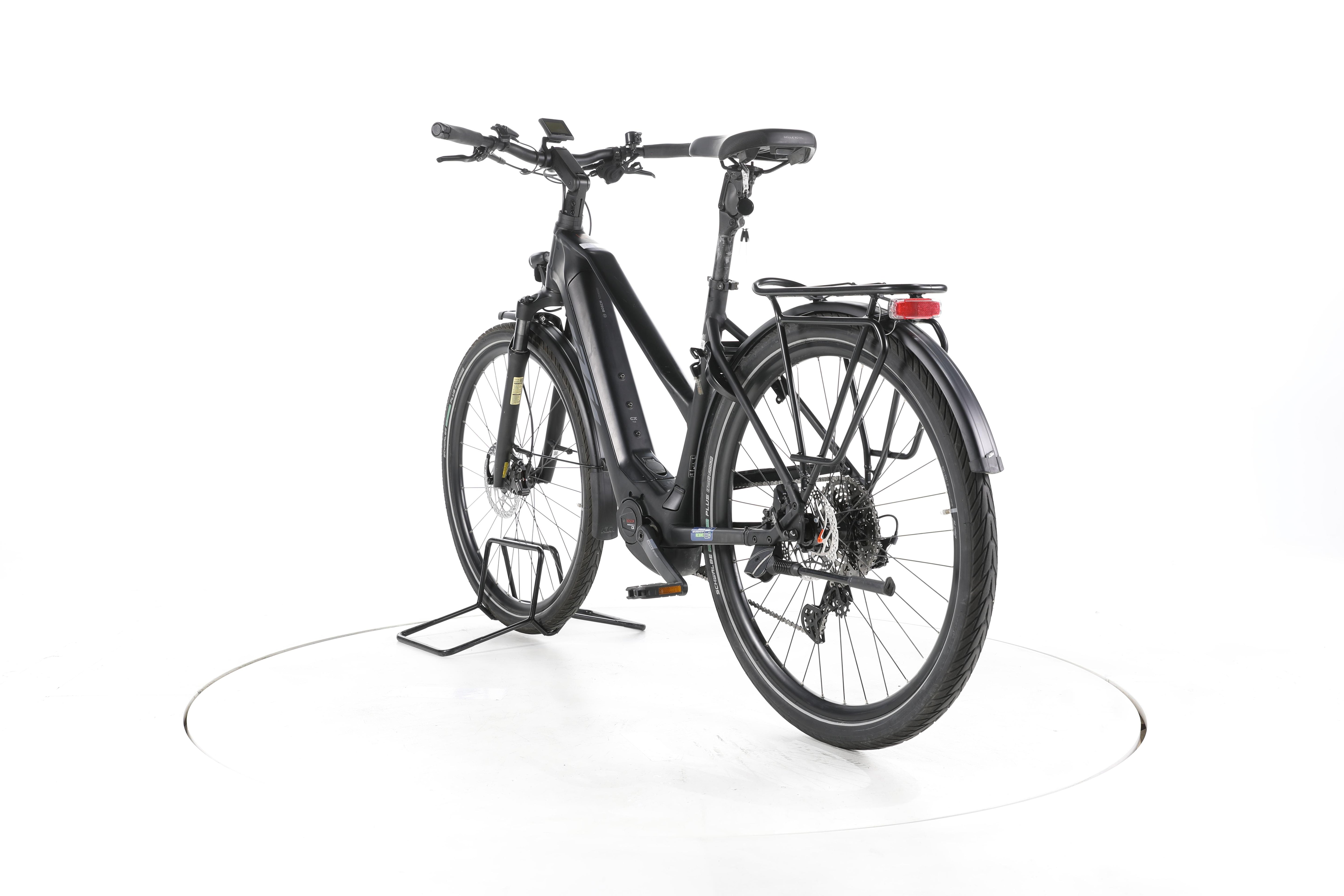KTM Macina Style 730 Trekking E-Bike - Image 9