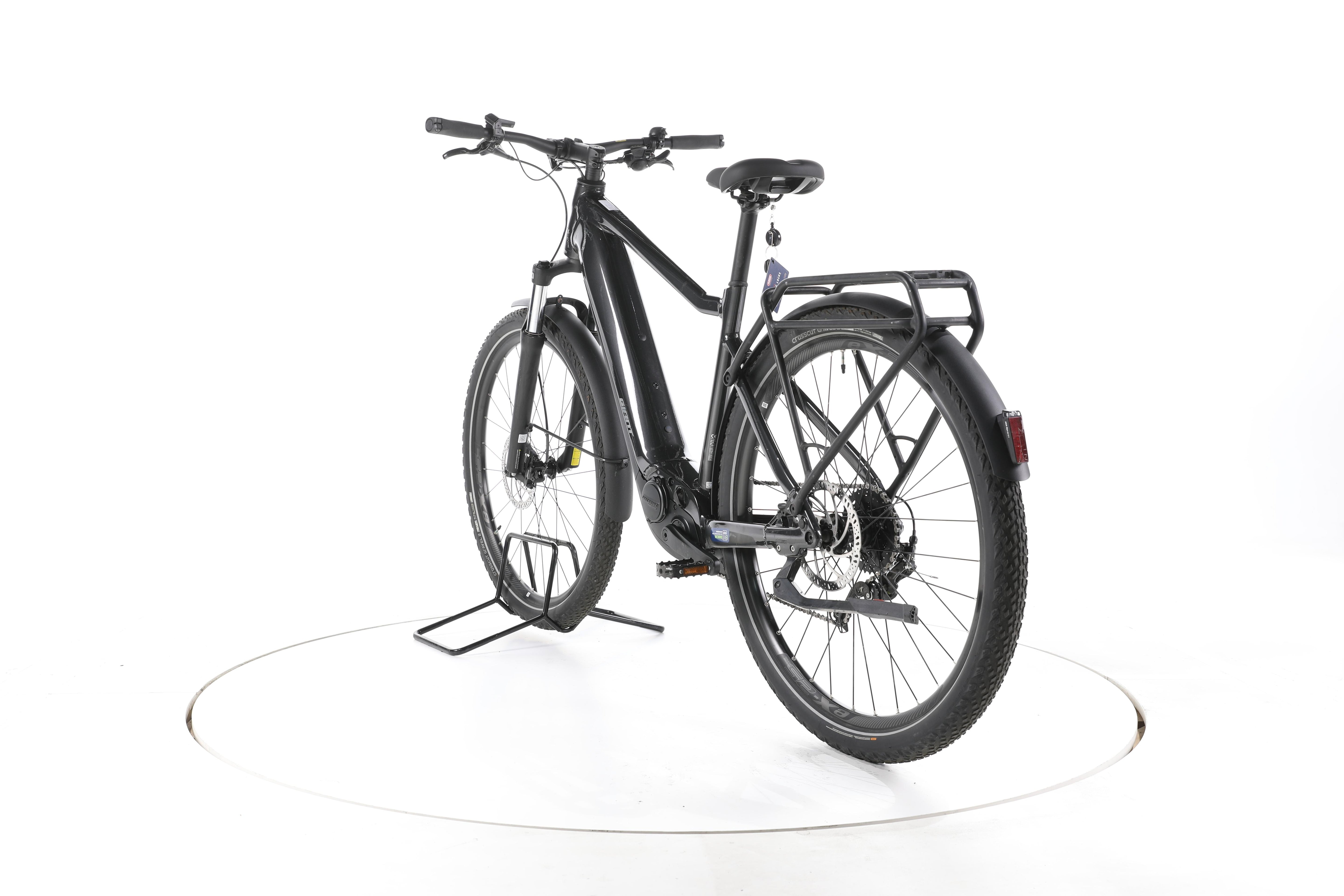 Giant Explore E+ 2 Trekking E-Bike - Image 9