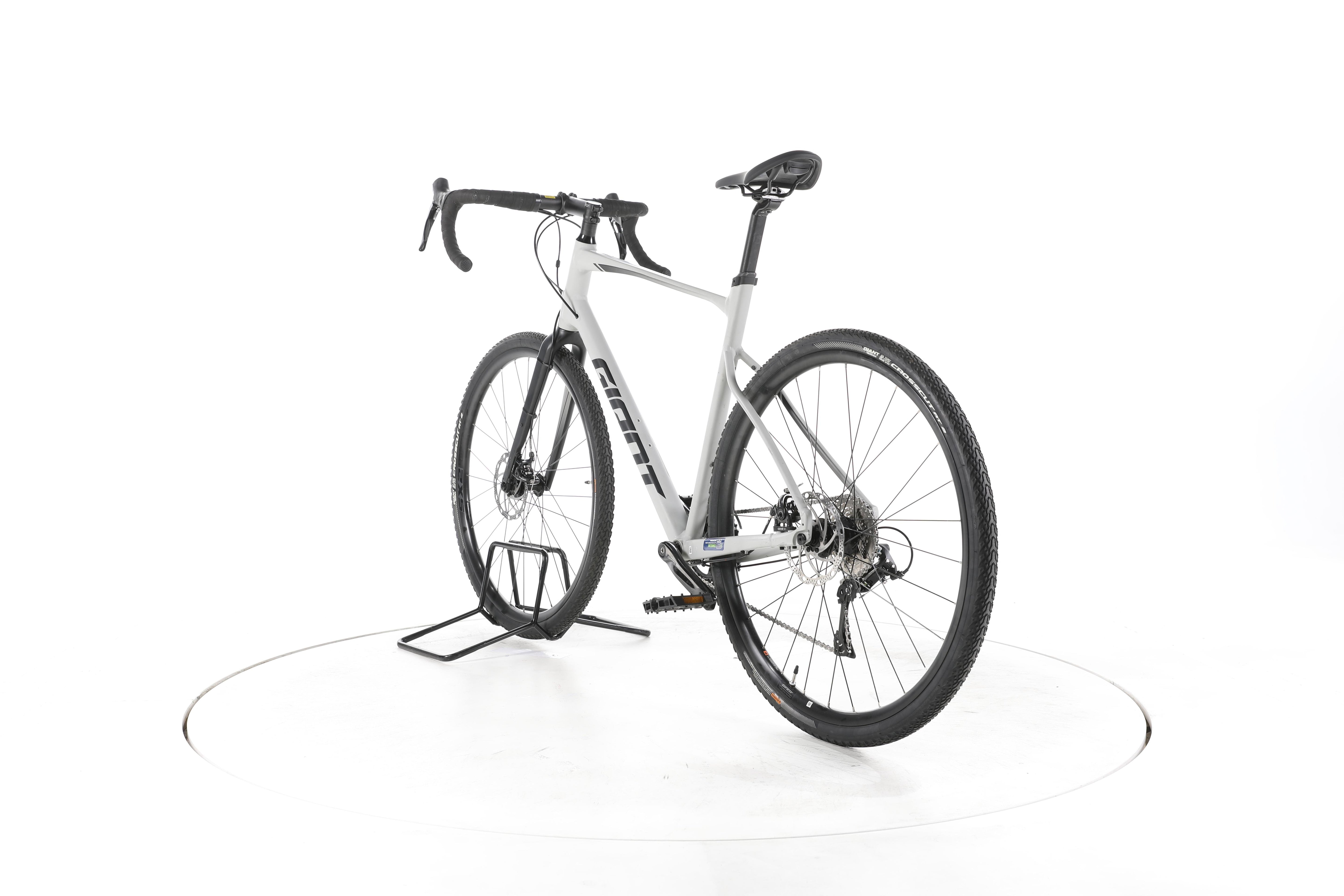 Giant Revolt 2 Gravelbike - Image 9