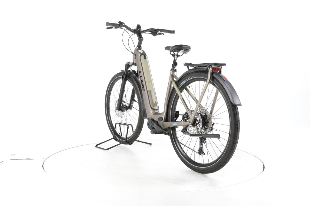 Cube Kathmandu Hybrid Pro Trekking E-Bike Tiefeinsteiger - Image 9