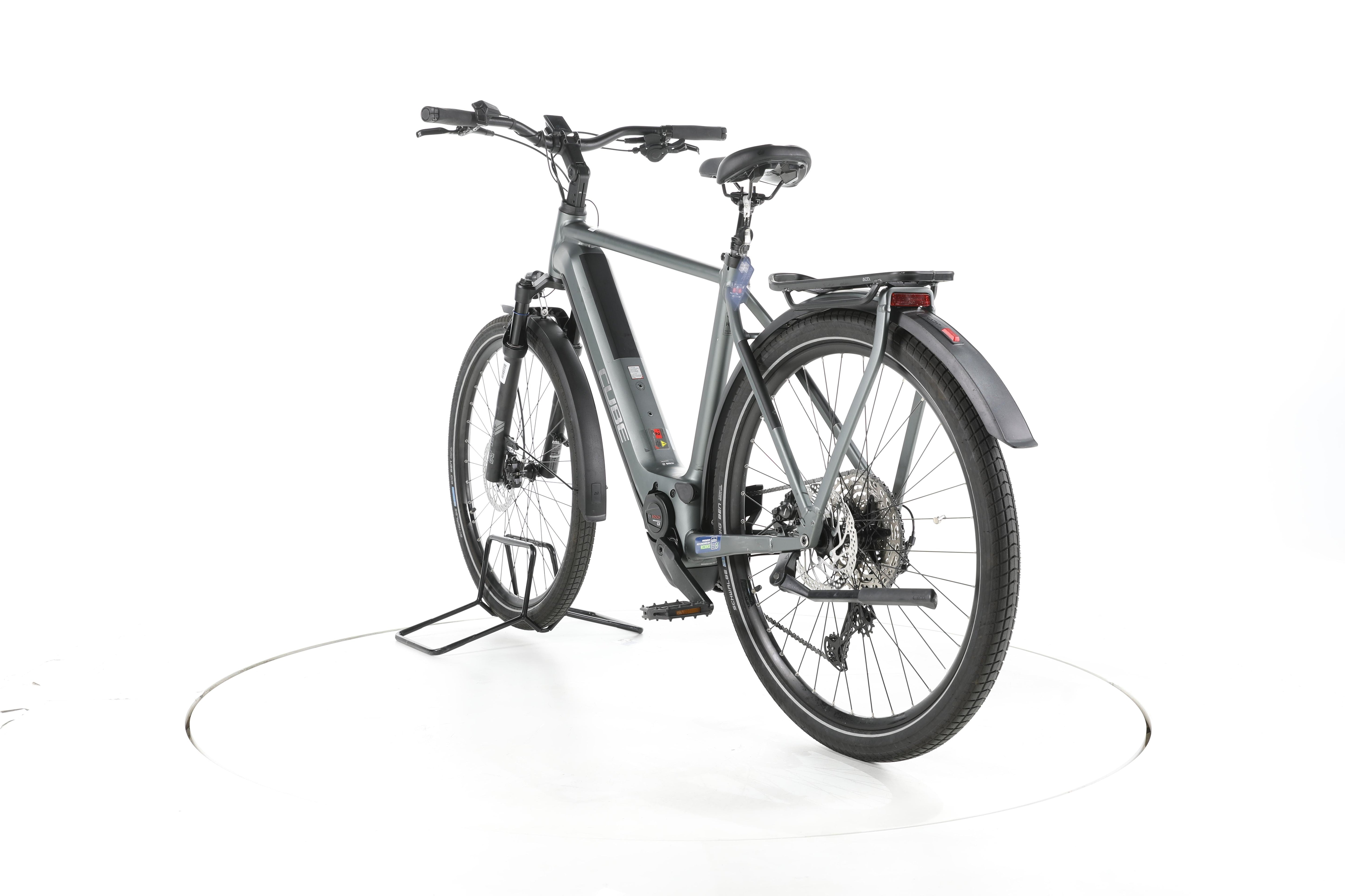 Cube Kathmandu Hybrid Pro Trekking E-Bike - Image 9