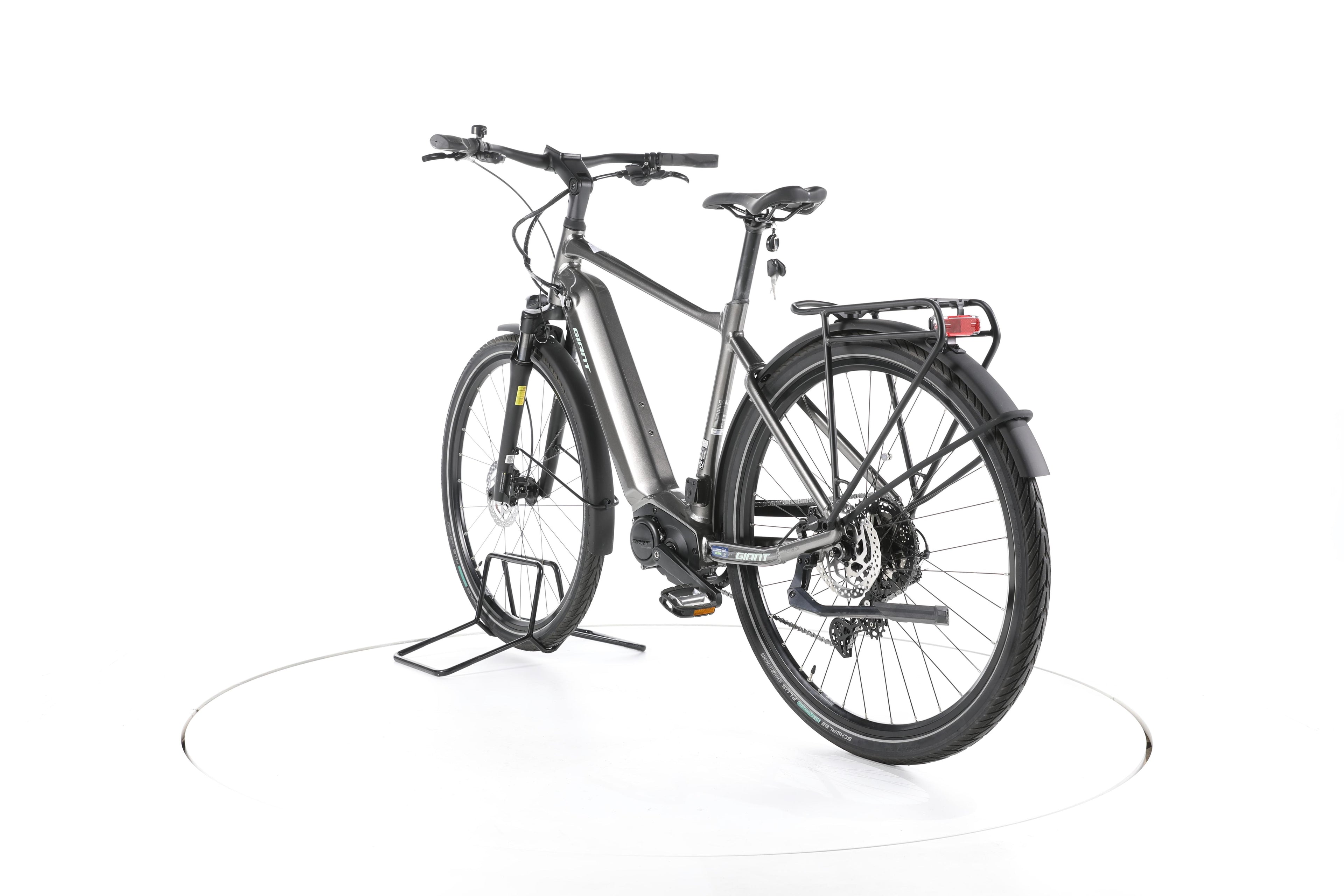 Giant Dailytour E+2 Trekking E-Bike - Image 9