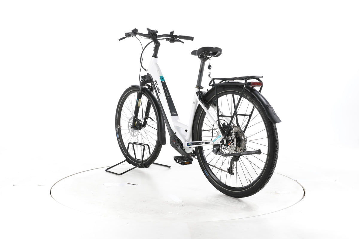 Pegasus Premio Evo Lite Trekking E-Bike Tiefeinsteiger - Image 9