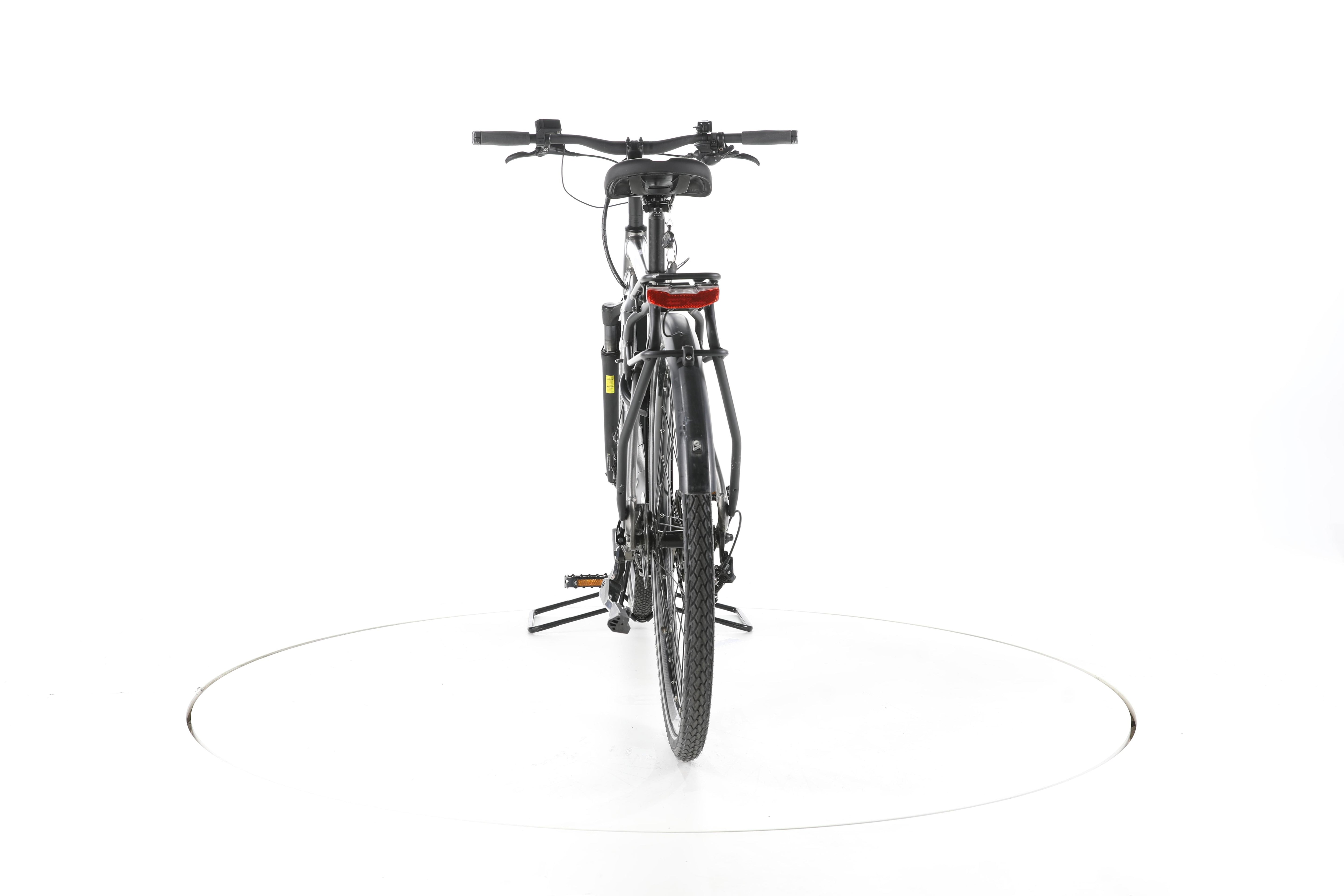 Giant Explore E+ 3 Trekking E-Bike - Image 10