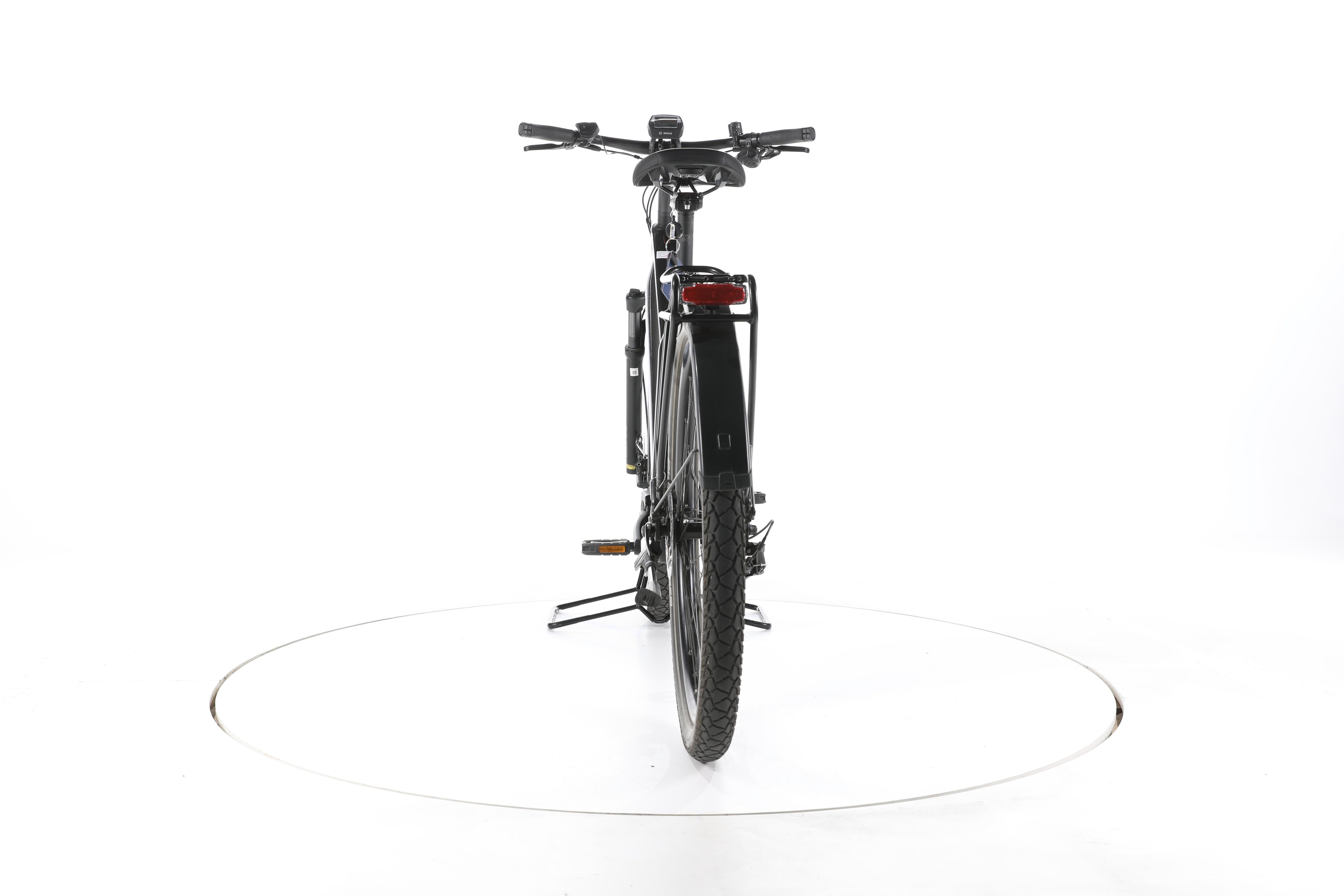 KTM Macina Gran 620 Trekking E-Bike - Image 10