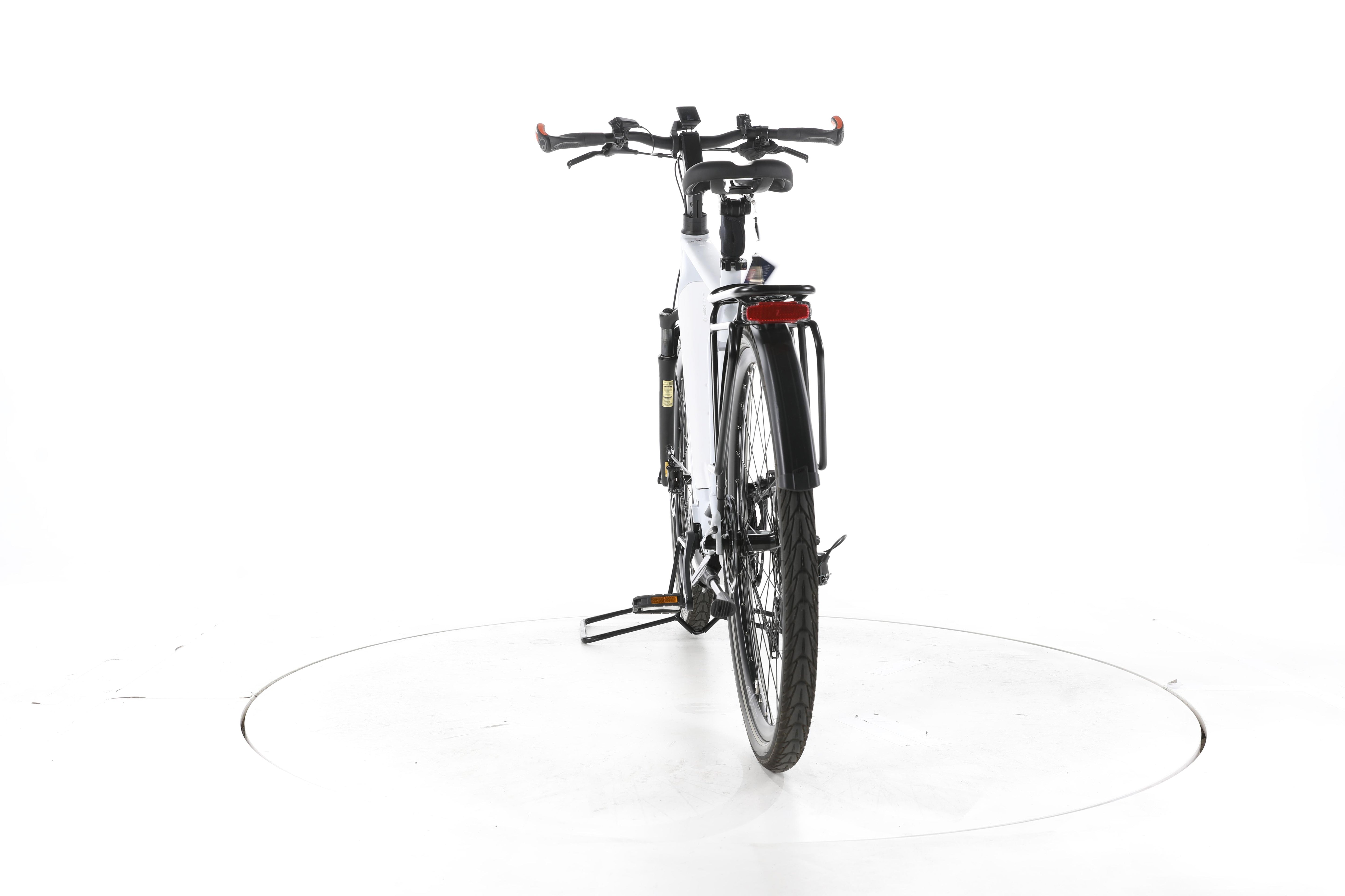 KTM Macina Style Pro Trekking E-Bike - Image 10