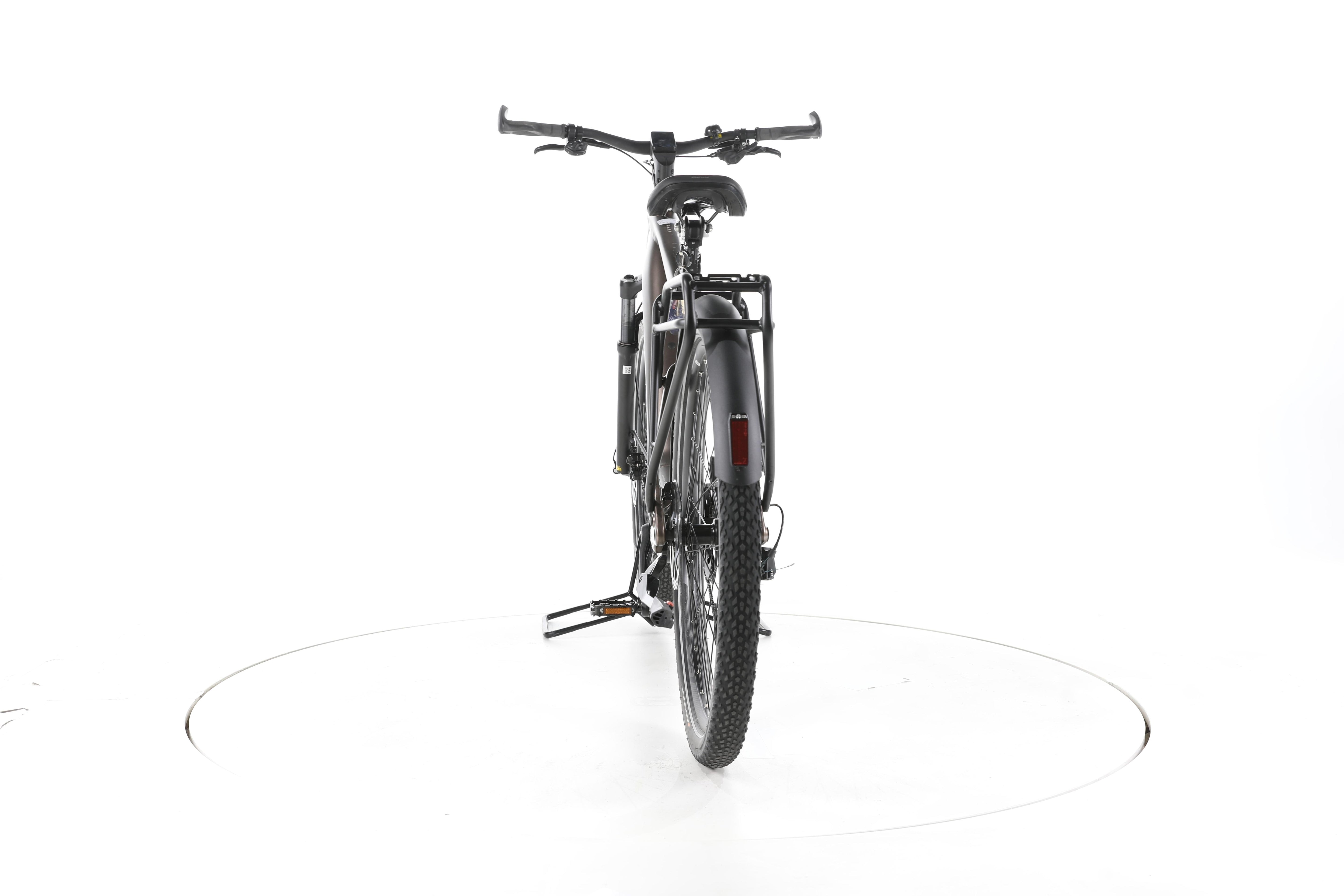 Giant Explore E+ Pro 1 Trekking E-Bike - Image 10