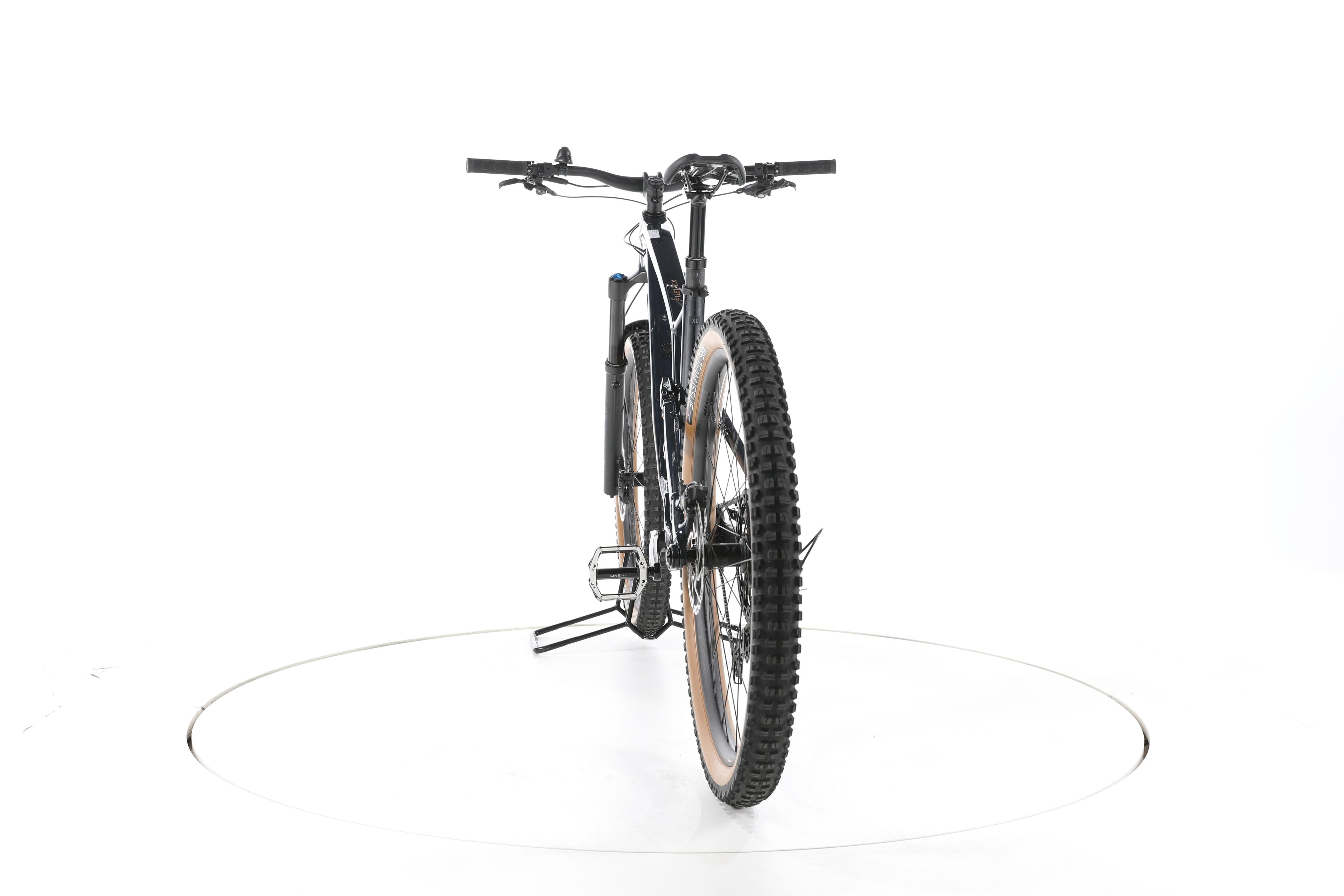 Trek Fuel EX 8 XT Gen 6 - Image 10