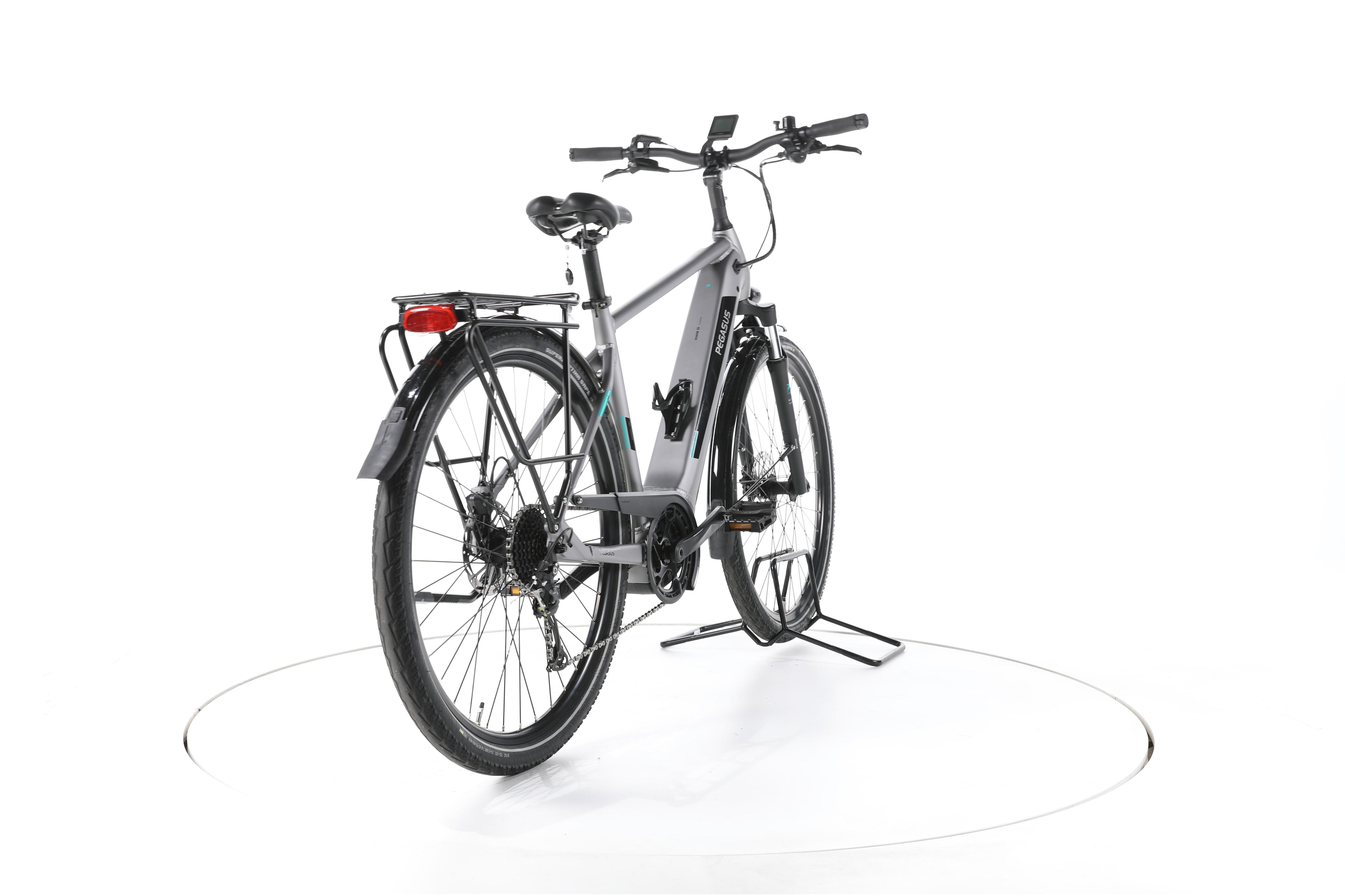 Pegasus Evo CX Trekking E-Bike - Image 11