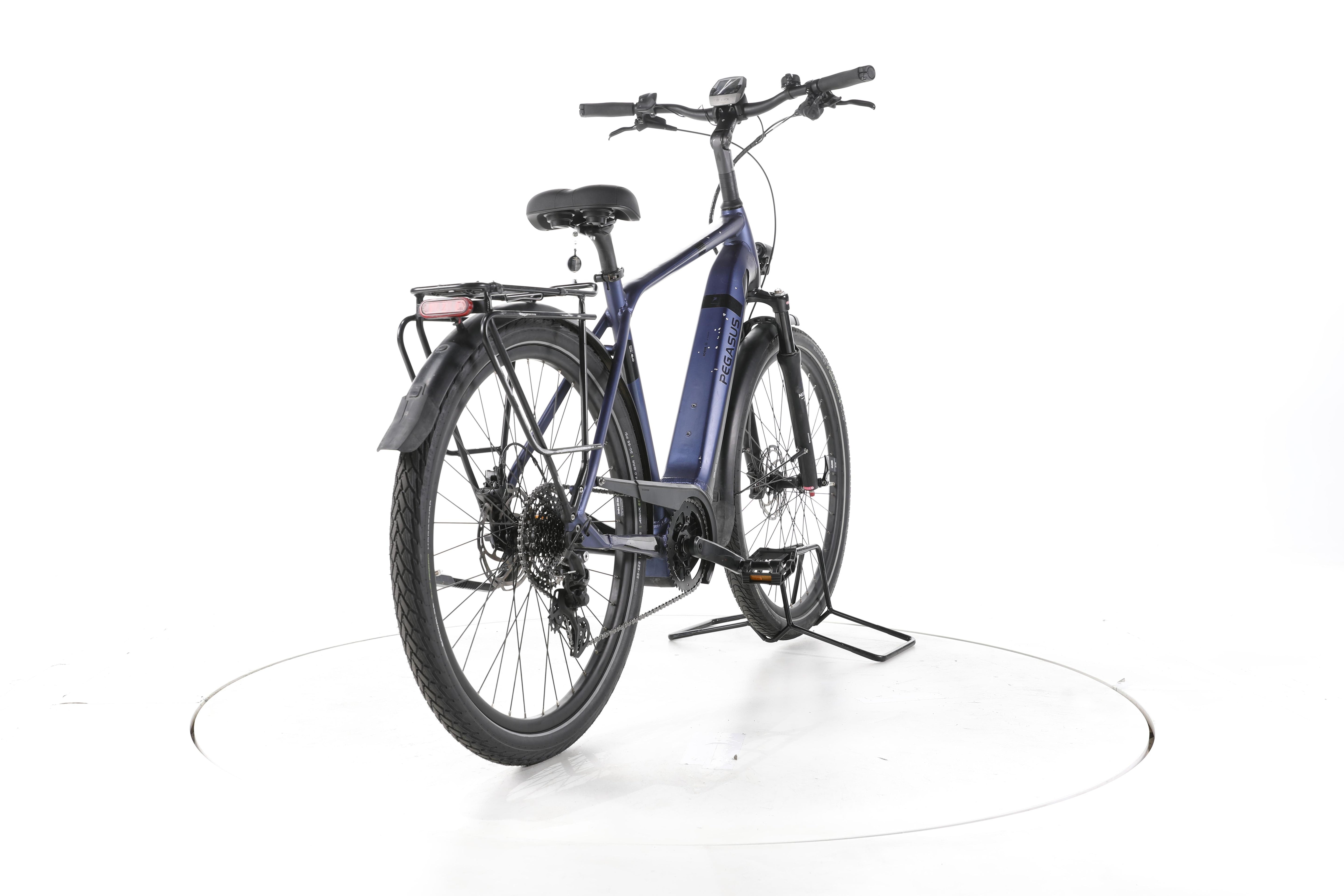 Pegasus Strong EVO 10 Lite Trekking E-Bike - Image 11