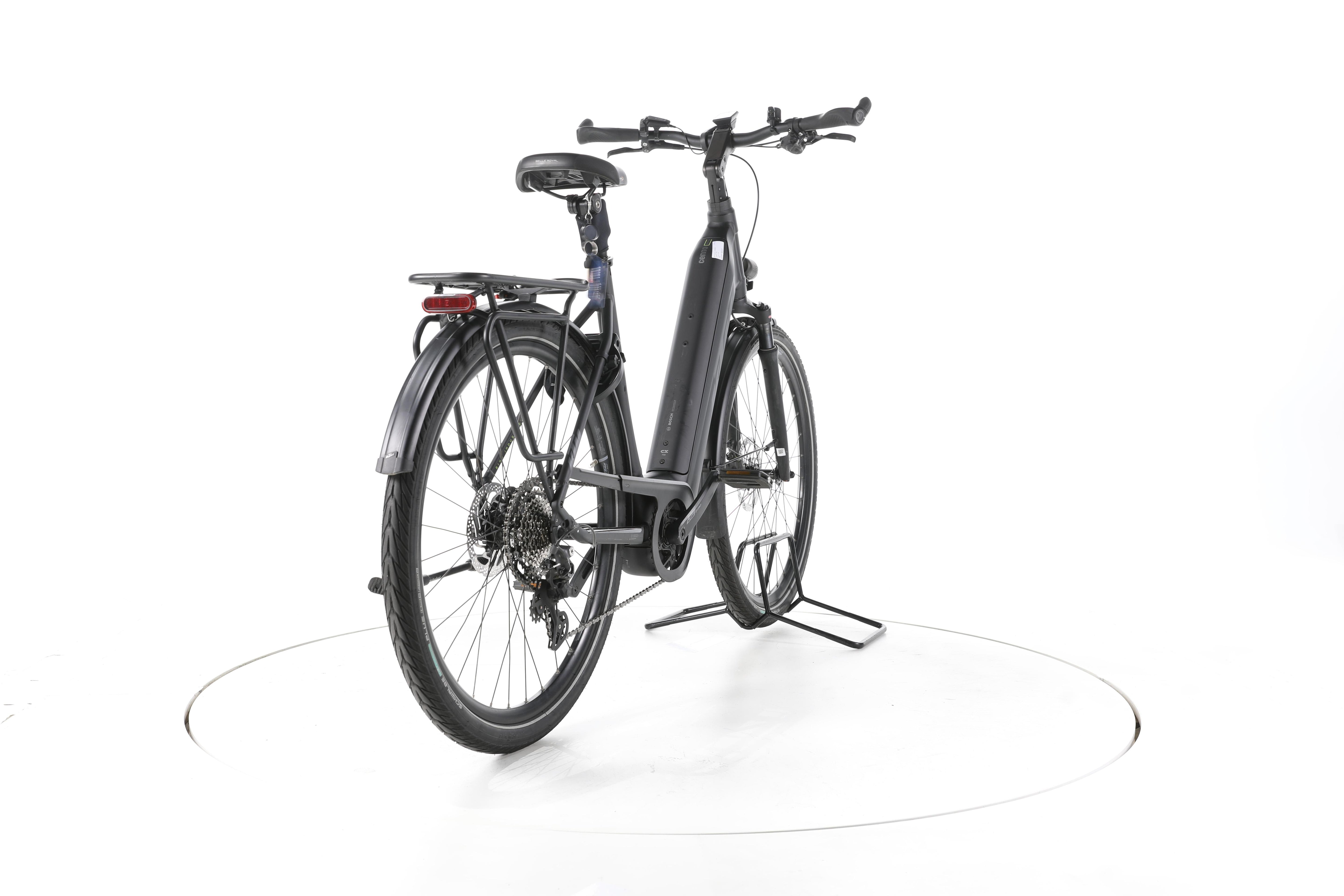 KTM ZEG Cento 10 Plus Trekking E-Bike Tiefeinsteiger - Image 11