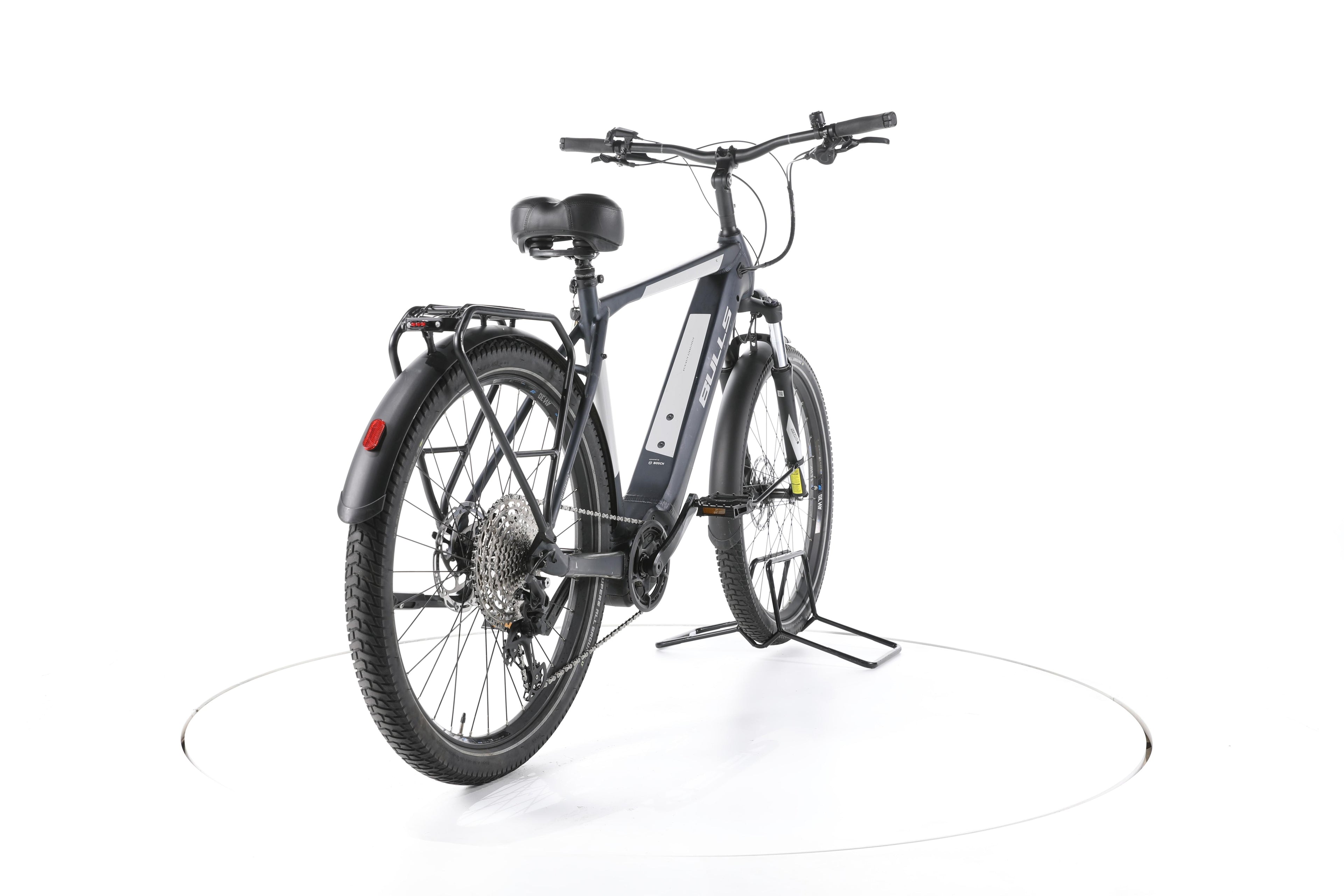 Bulls Iconic Evo 1 Trekking E-Bike - Image 11