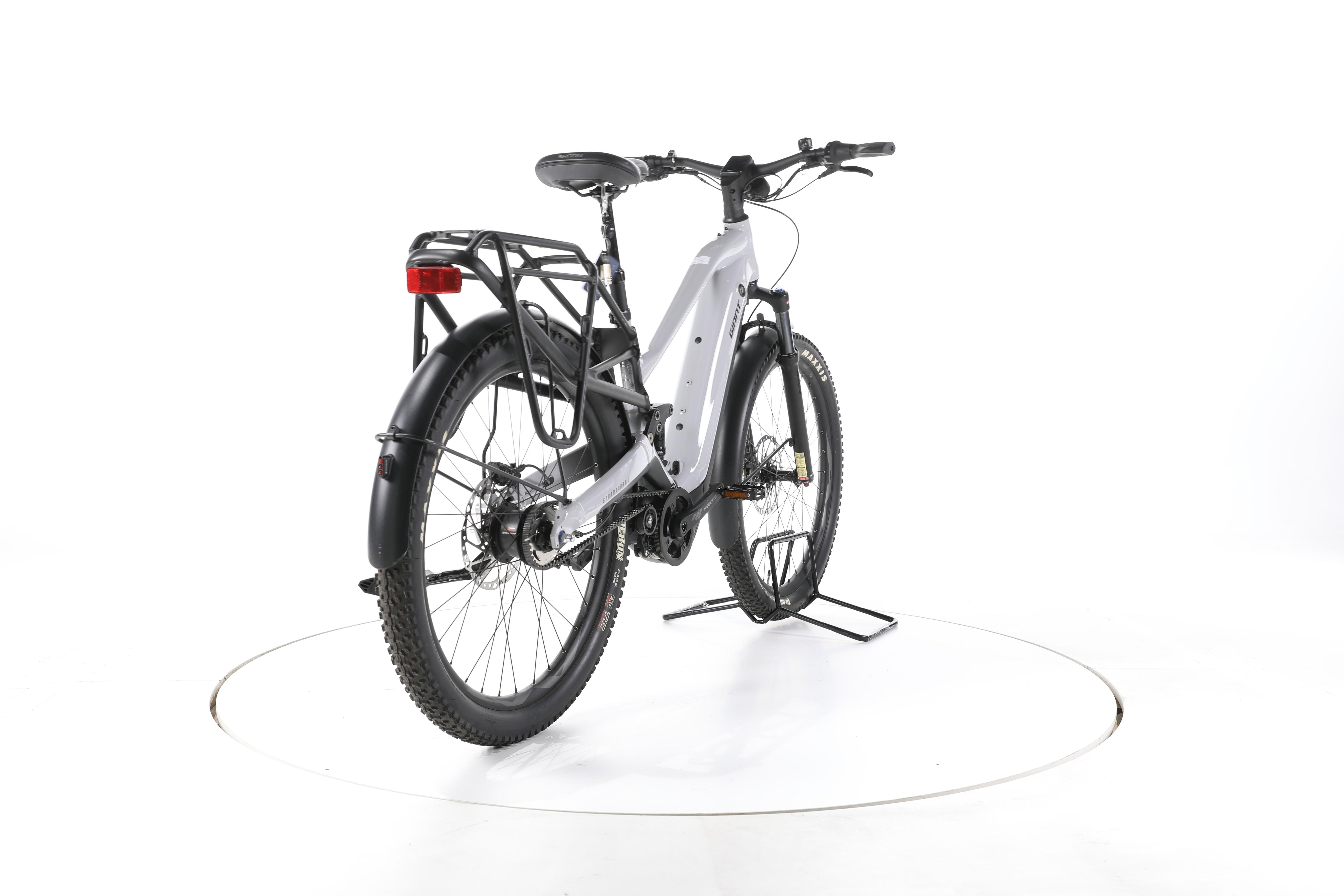 Giant Stormguard E+ 2 SUV E-Bike - Image 11