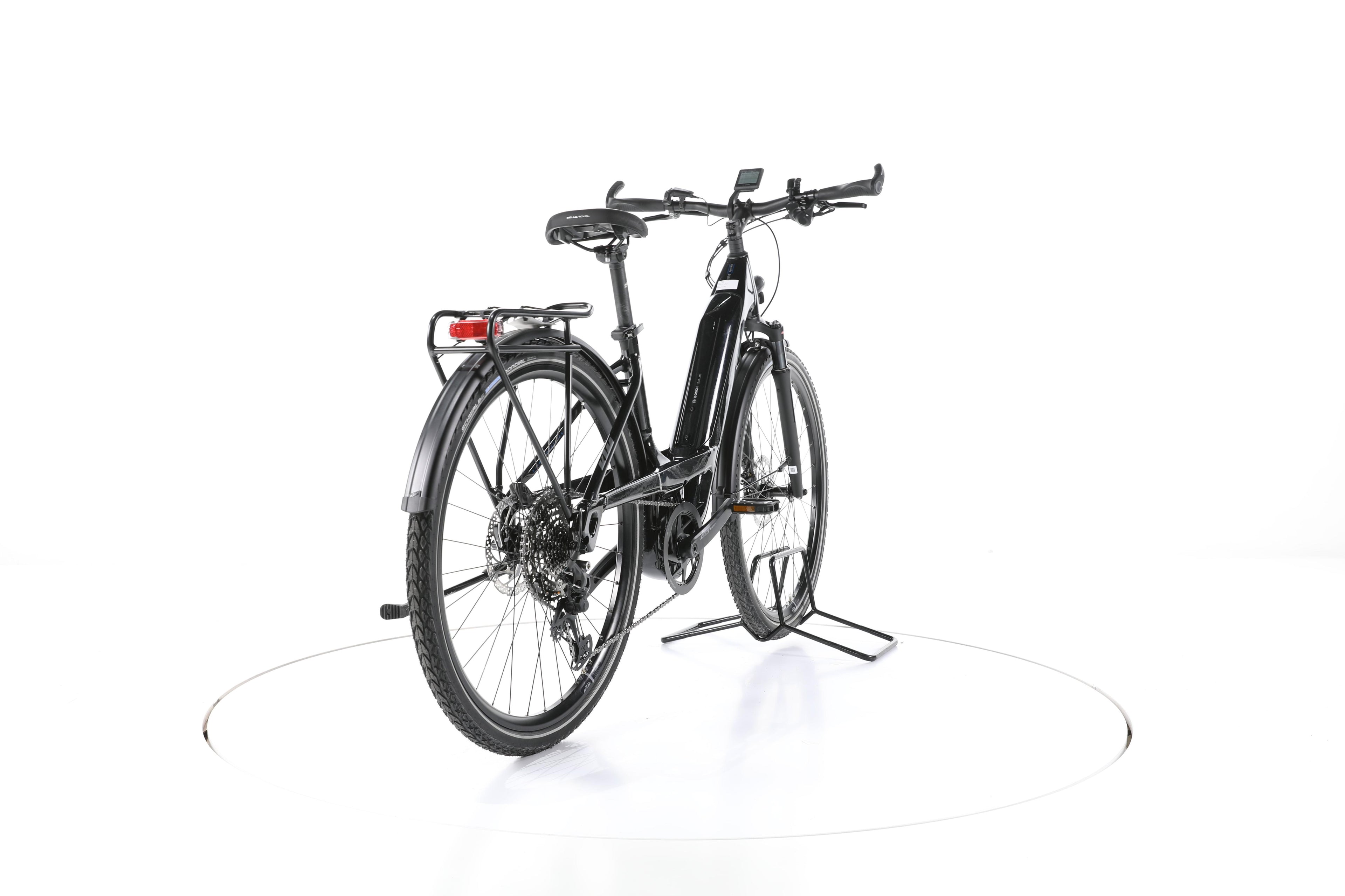 KTM Macina Sport 610 Trekking E-Bike Tiefeinsteiger 2023 - Image 11