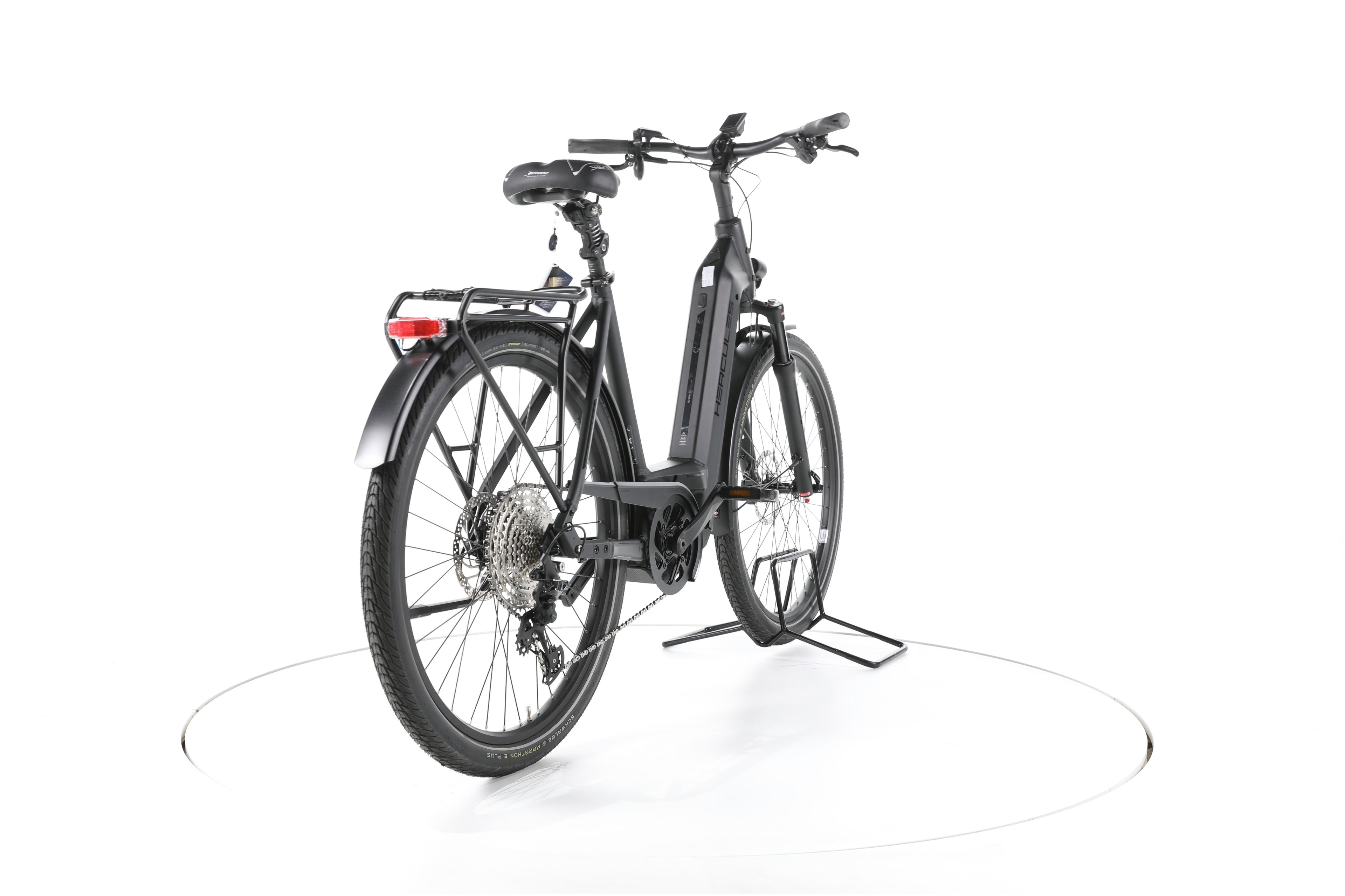 Hercules E-Imperial Max I-12 Trekking E-Bike Tiefeinsteiger 2023 - Image 11
