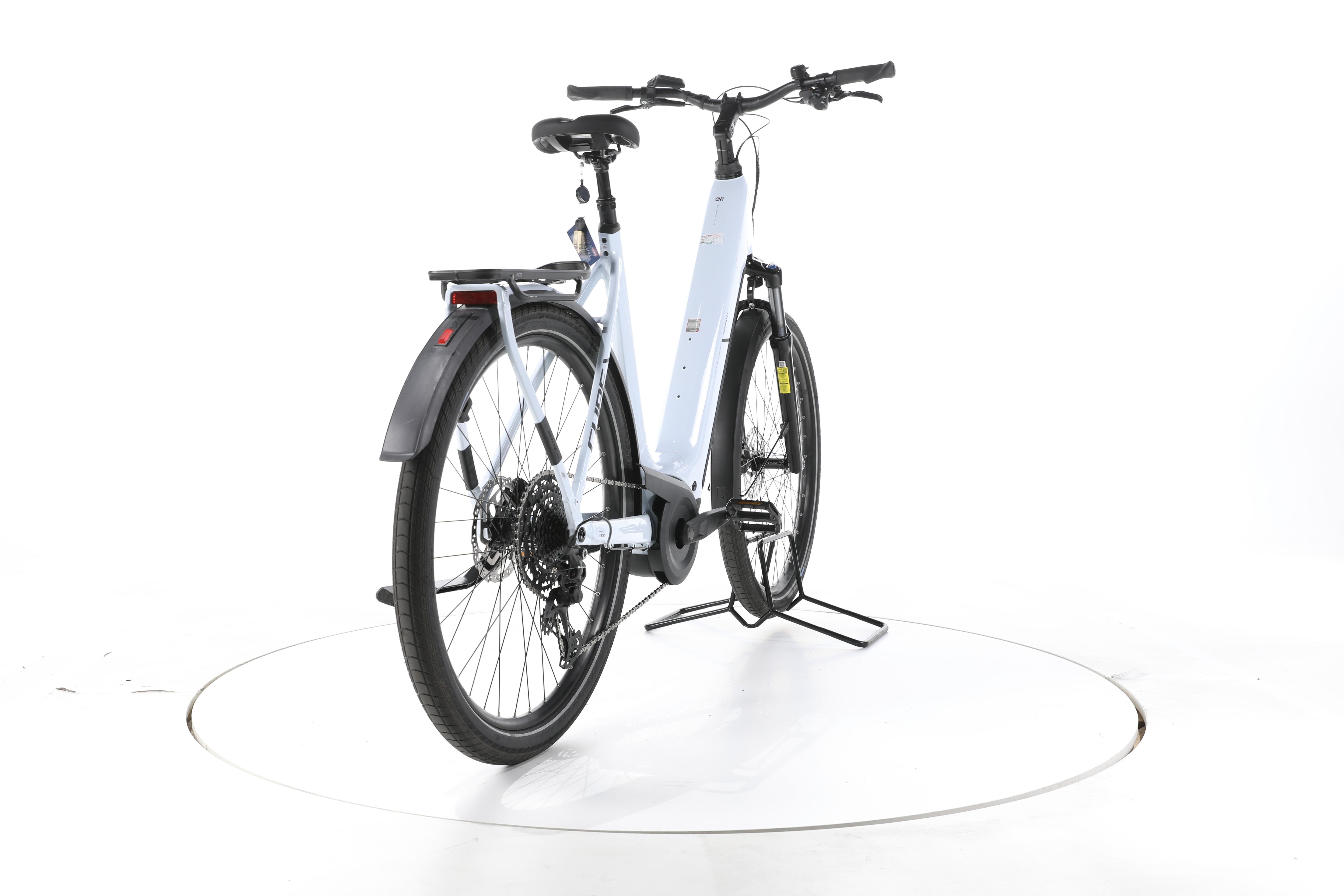 Cube Kathmandu Hybrid ONE Trekking E-Bike Tiefeinsteiger 2025 - Image 11