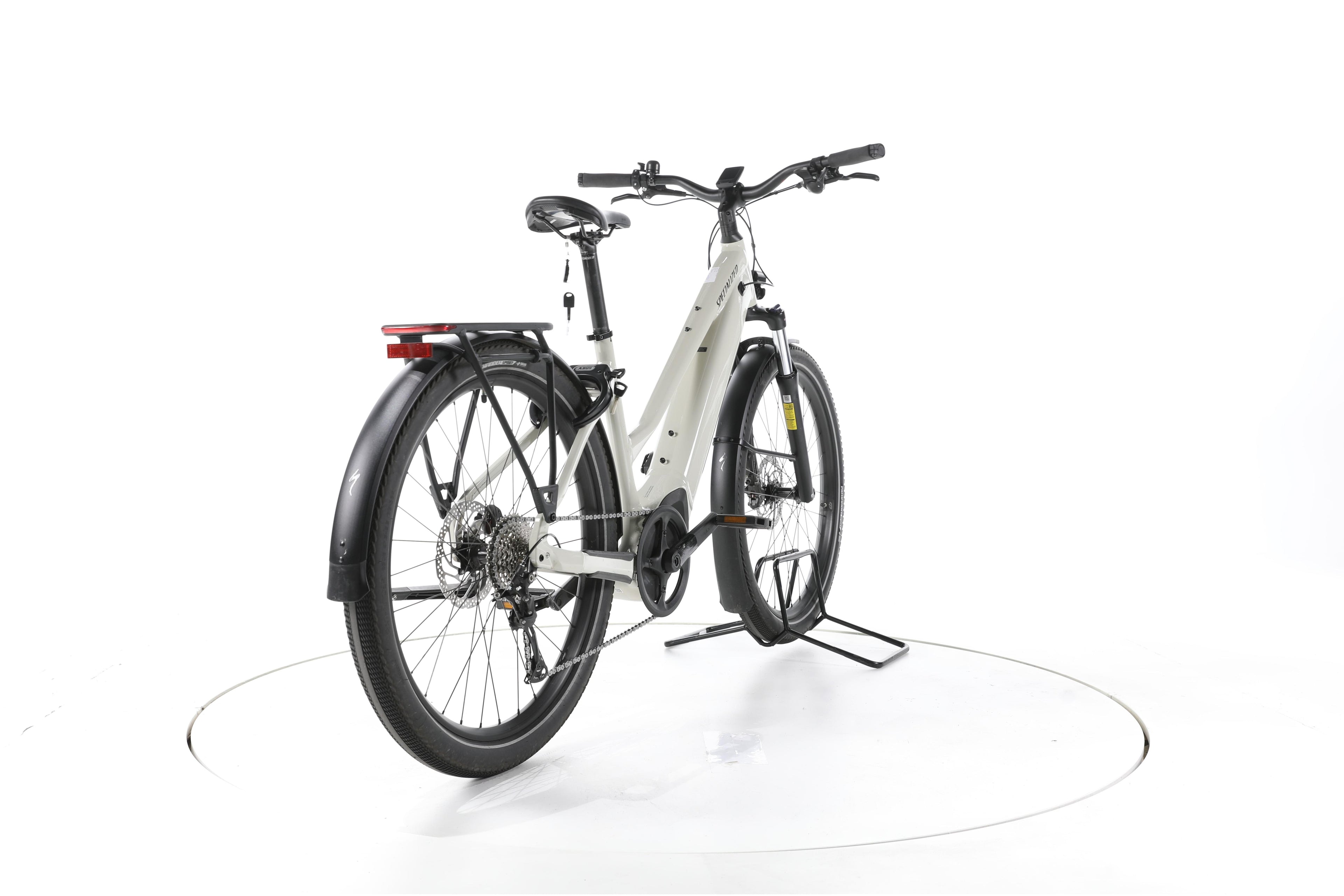 Specialized Turbo Vado 3.0 Trekking E-Bike - Image 11